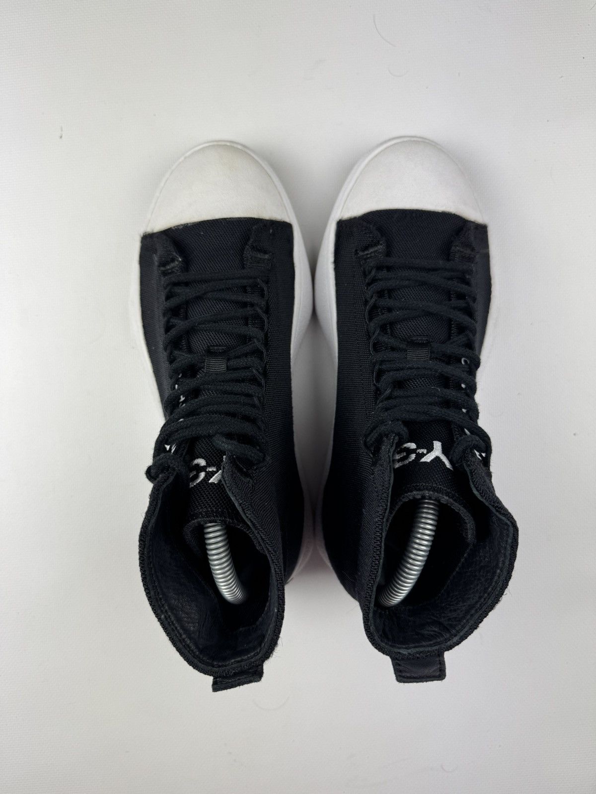 Y-3 Adidas Y-3 Bashyo High Top Sneakers Black/White Size US 6.5 / IT 36.5 - 6 Thumbnail