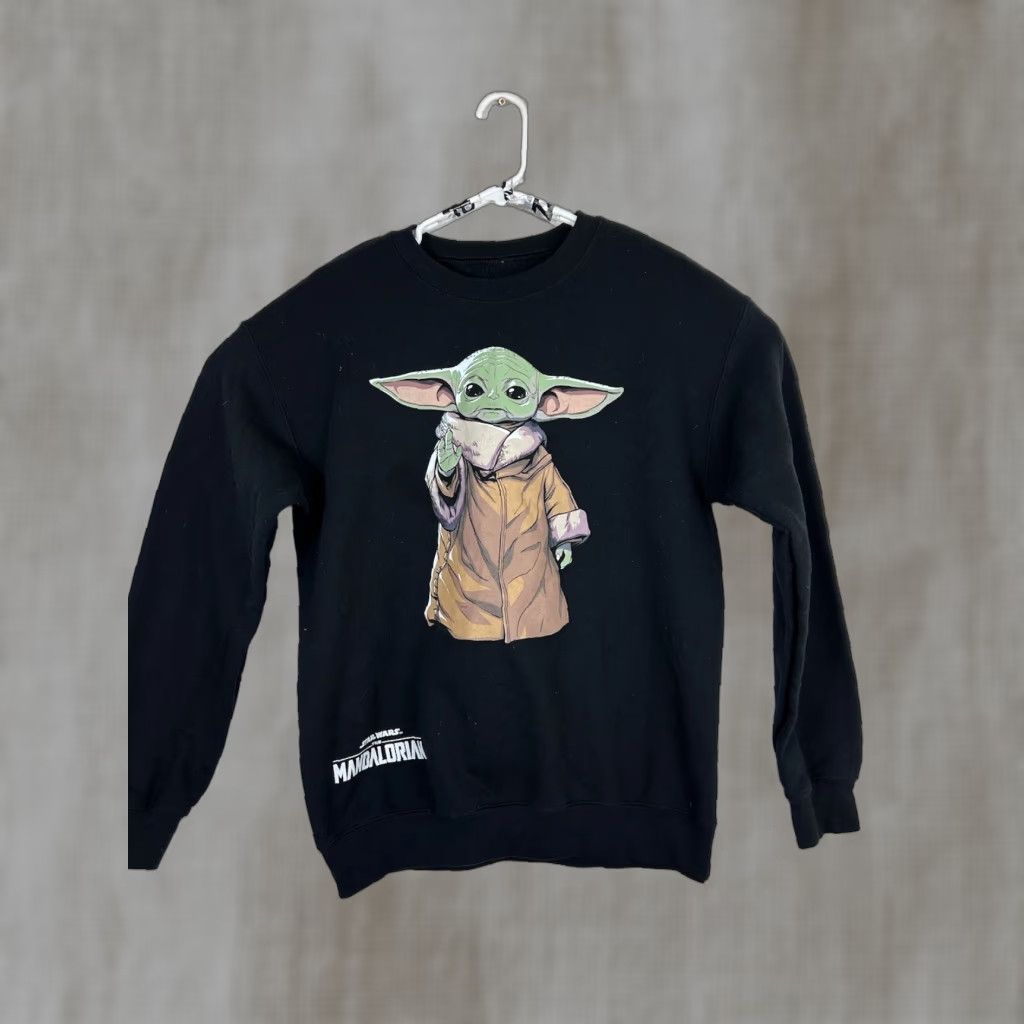 Star Wars Star Wars Mens M Mandalorian Grogu Crewneck Pullover Sweatshirt Black Mens Size US M / EU 48-50 / 2 - 1 Thumbnail