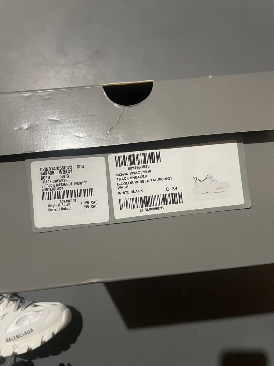 Balenciaga Balenciaga Womens Icy White Track Sneaker Size 5.5W NWT Size US 5.5 / IT 35.5 - 8 Thumbnail