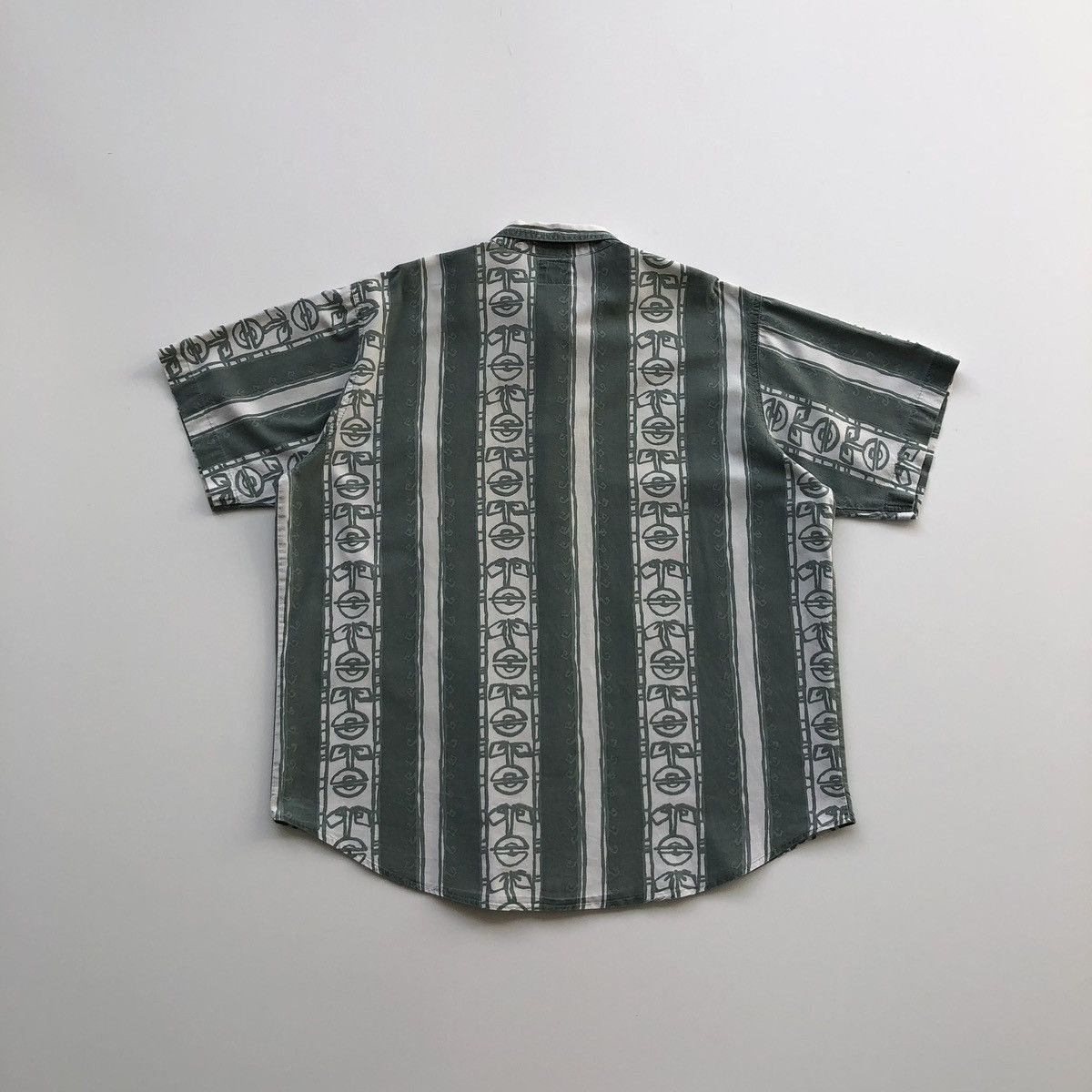Levi's × Vintage Levi’s Hawaiian Printed Vintage Button Ups Shirt Green/White Size US L / EU 52-54 / 3 - 3 Thumbnail