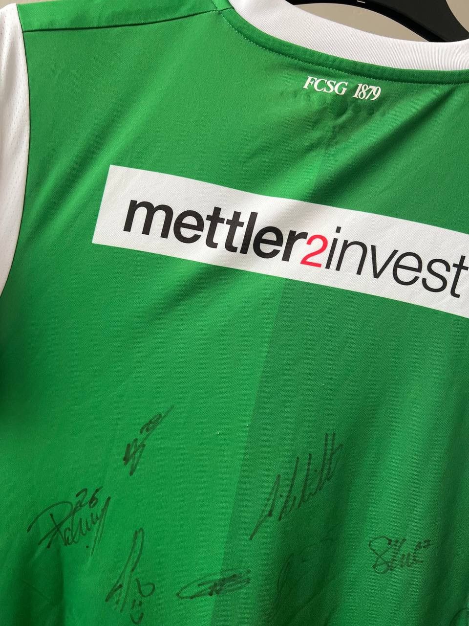 Sports Specialties 2017/18 ST GALLEN SIGNED HOME SOCCER JERSEY FOOTBALL SHIRT L Size US L / EU 52-54 / 3 - 14 Thumbnail