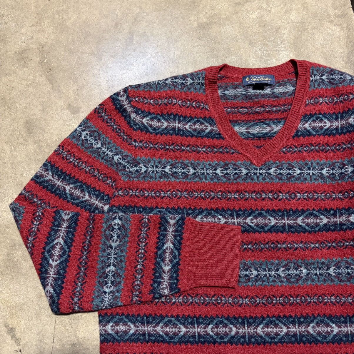 Brooks Brothers Brooks Brothers Scottish Lambswool Sweater Fair Isle V Neck Size US L / EU 52-54 / 3 - 3 Thumbnail