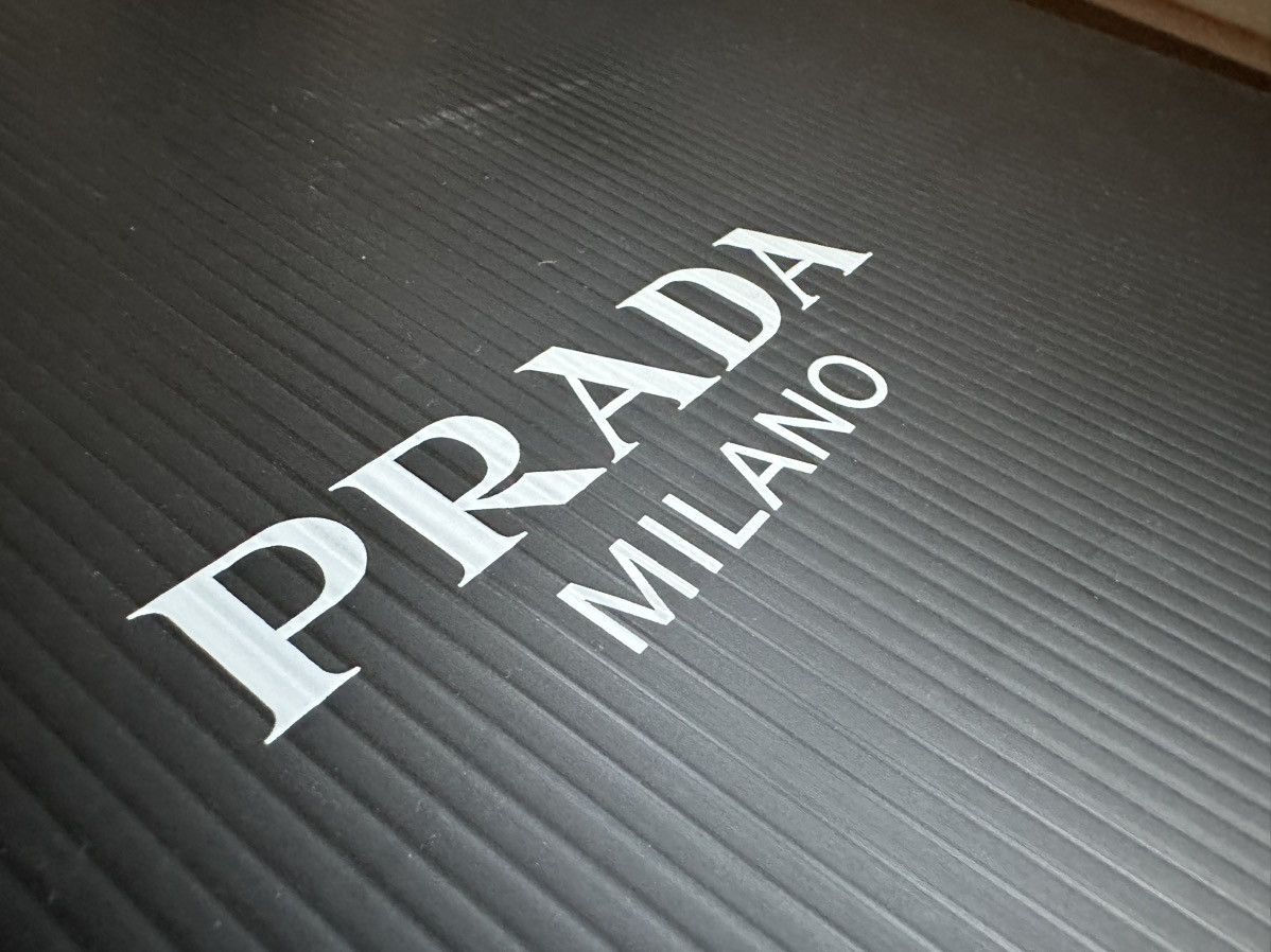 Prada Prada triangle logo Downtown Hi-Top Sneakers Size US 7 / EU 40 - 8 Thumbnail
