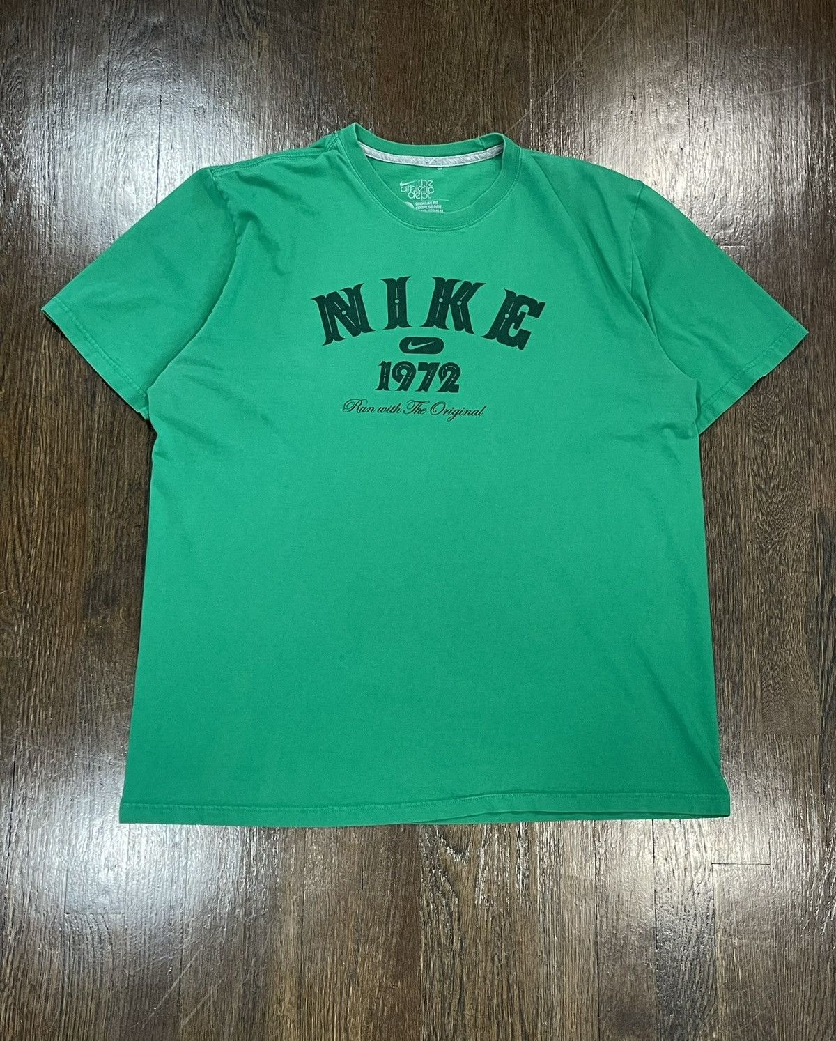 Nike Vintage green Nike Shirt Size US XL / EU 56 / 4 - 1 Thumbnail