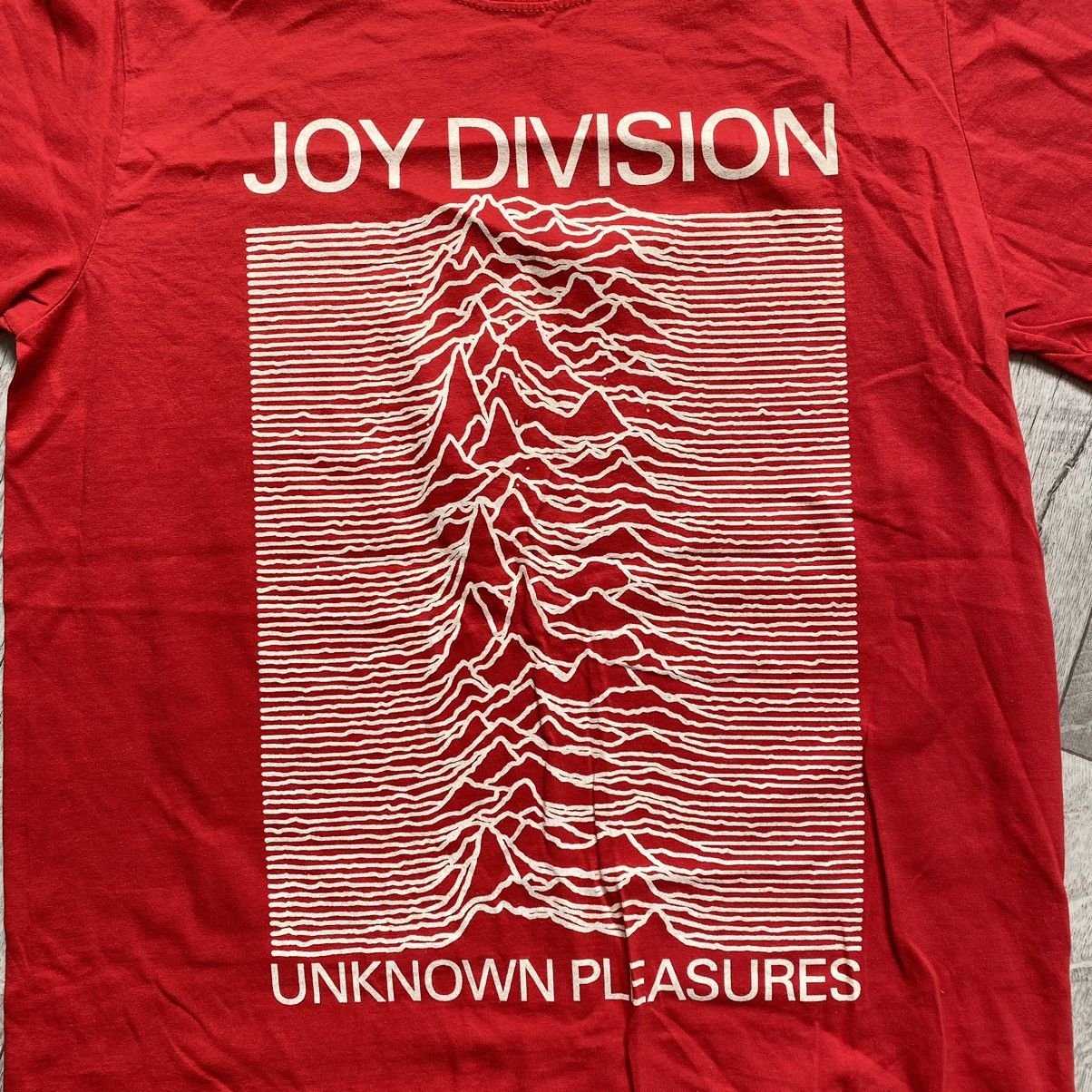 Band Tees JOY DIVISION Y2K UNKNOWN PLEASURES MOUNTAIN T SHIRT Size US M / EU 48-50 / 2 - 2 Thumbnail