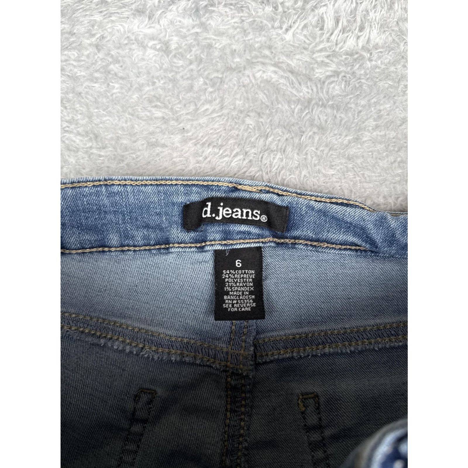 Vintage d.jeans Jeans Womens 6 Blue High Rise Button Fly Stretch Denim Cropped Capri 19L Size 28" / US 6 / IT 42 - 5 Thumbnail
