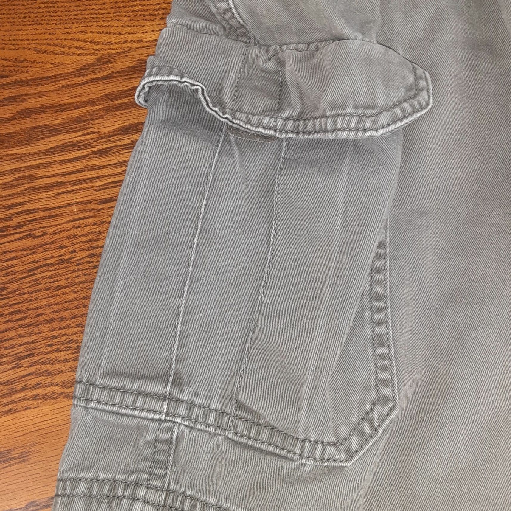 Vintage Columbia Cargo Shorts Mens Dark Green Omni-Shade 32W 10L Size US 32 / EU 48 - 2 Thumbnail