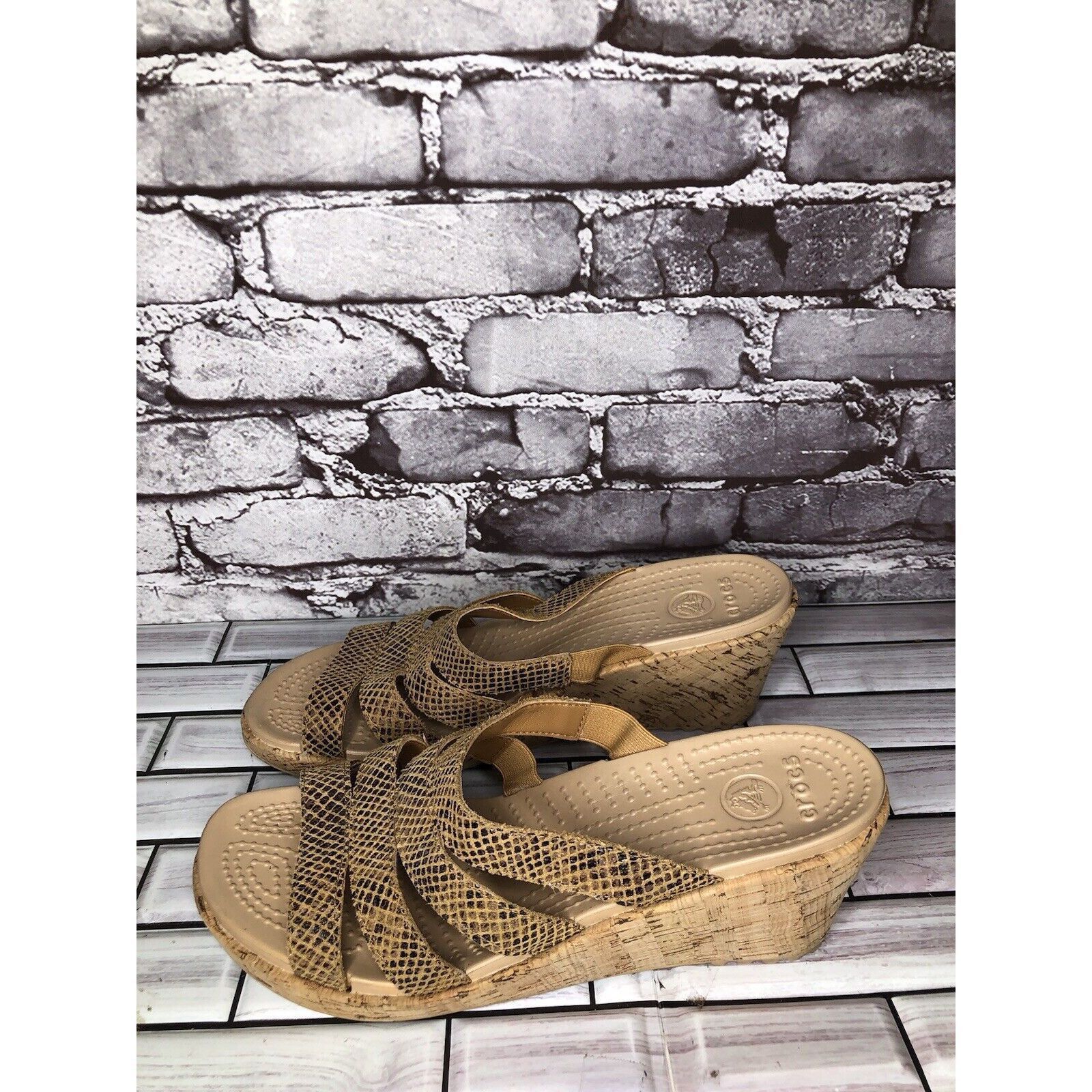 Crocs Crocs A-Leigh Gold Leather Snake Print Cork Wedge Sandals Wo Size US 11 / IT 41 - 13 Thumbnail
