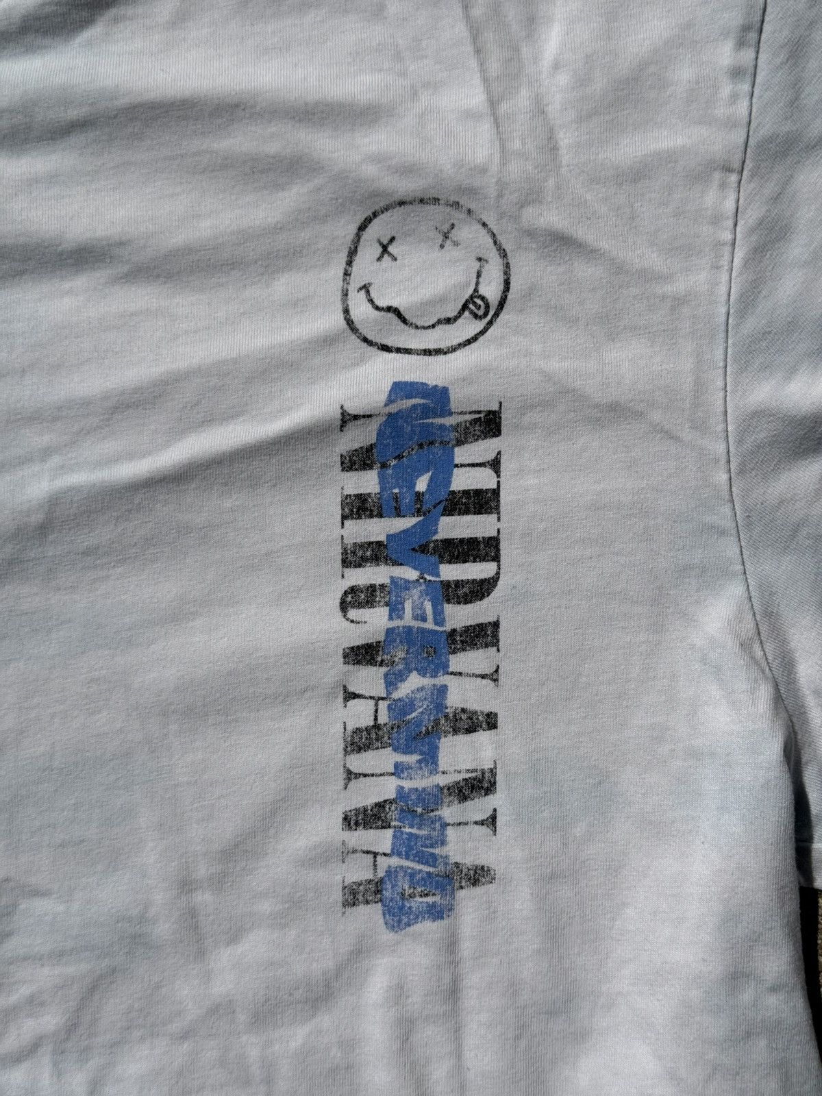 H&M Nirvana Nevermind Album Faded Blue Zig-Zag Tie-dye Tee Size US M / EU 48-50 / 2 - 3 Thumbnail