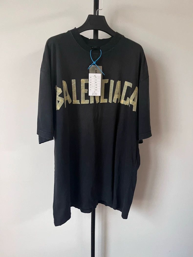 Balenciaga Balenciaga Adhesive tape adhesive tape short-sleeved T-shi Size US M / EU 48-50 / 2 - 1 Thumbnail