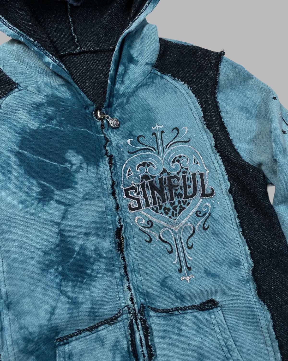 Affliction VNT Y2K Sinful Affliction Style Avant Gard Zip Hoodie Jacket Size L / US 10 / IT 46 - 7 Thumbnail