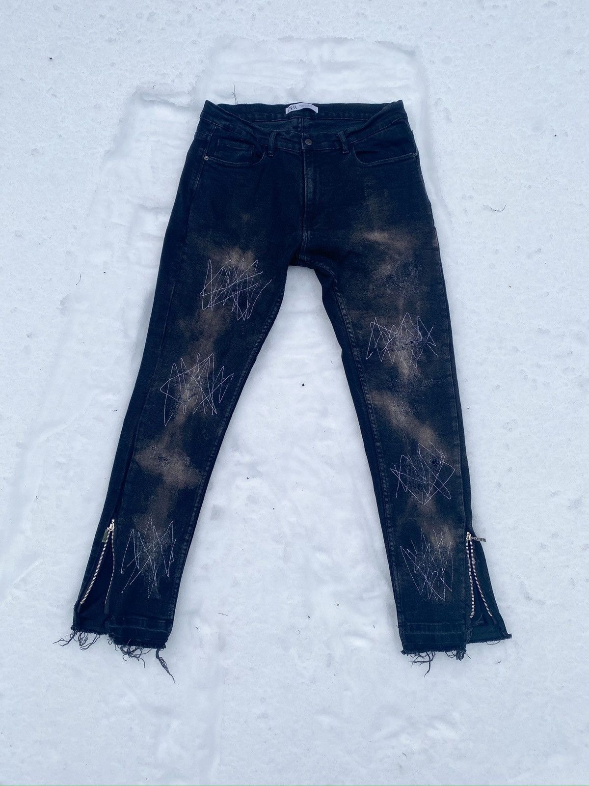 Japanese Brand Black Bleached Distressed and Repaired Zipper Flared Denim Size US 35 - 4 Thumbnail