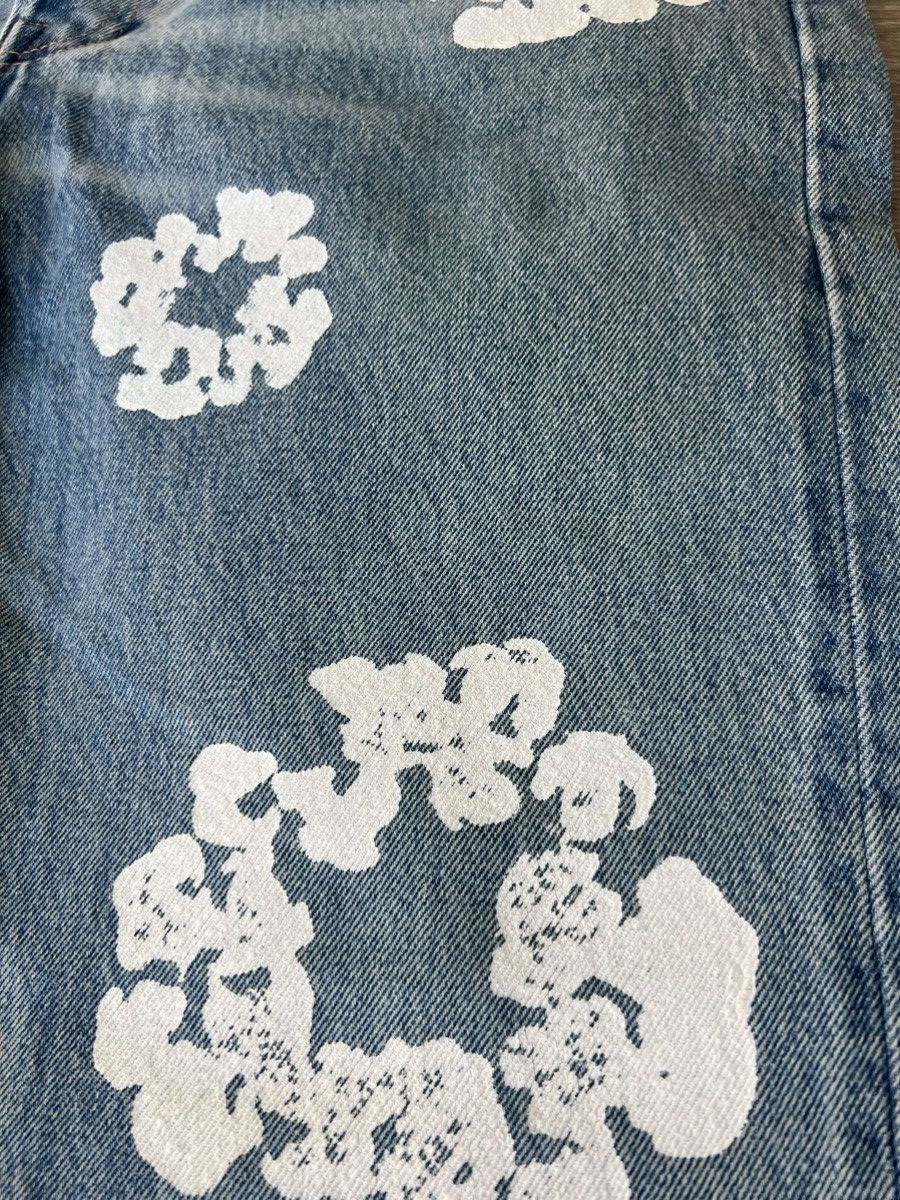 DENIM TEARS × Levi's Levi’s 501 DT “Denim Tears” Custom Print Jeans Size US 32 / EU 48 - 2 Thumbnail