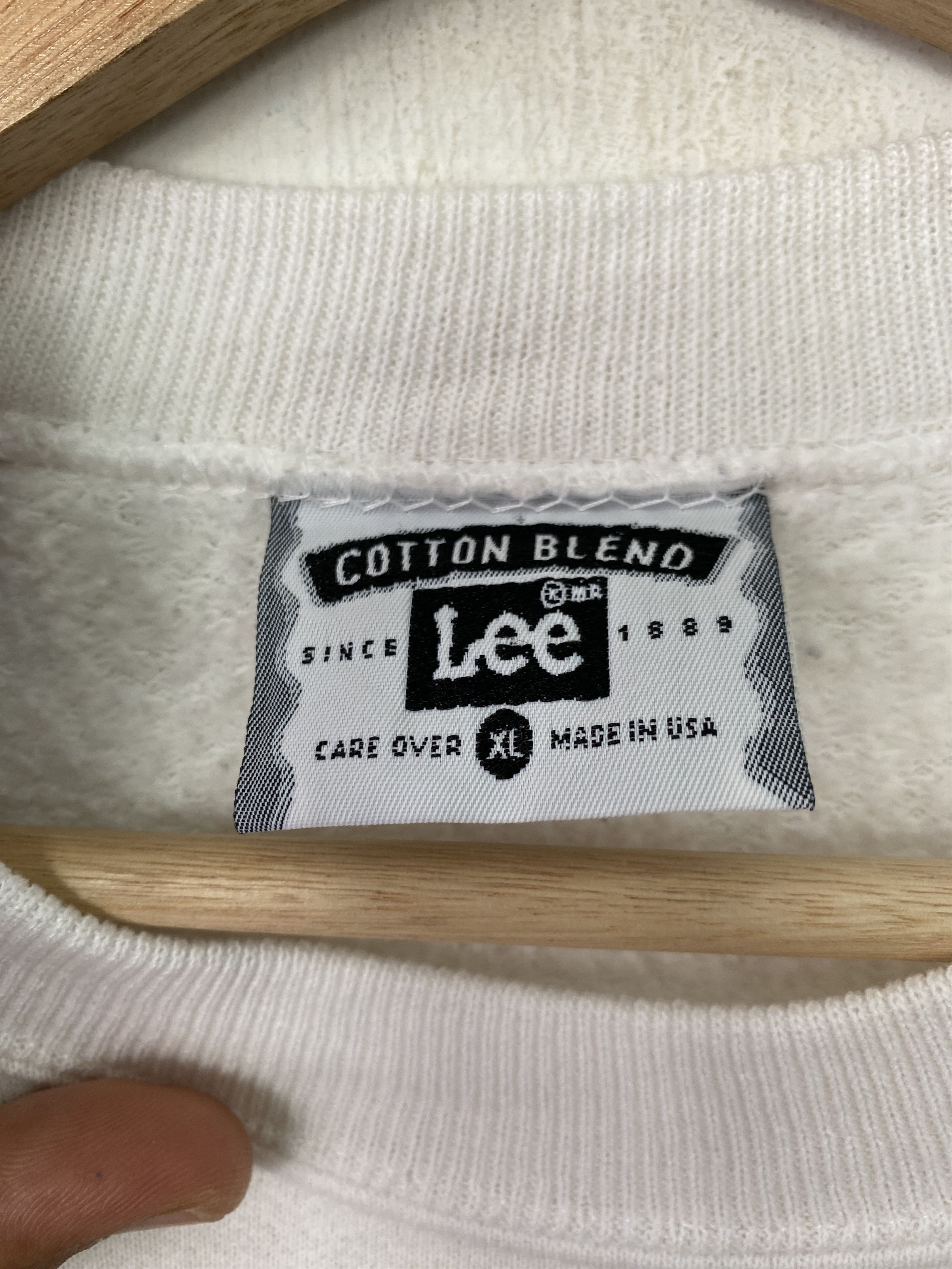 Lee × Vintage Vintage 90's Lee Sweatshirt Flower Art Printed XL Size Size US XL / EU 56 / 4 - 7 Thumbnail