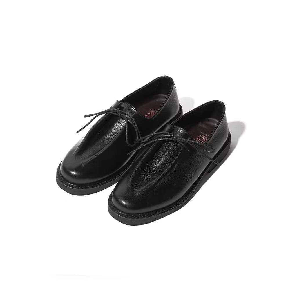 Genuine Leather Pile I Chunky Classic Black Size US 10 / EU 43 - 1 Thumbnail
