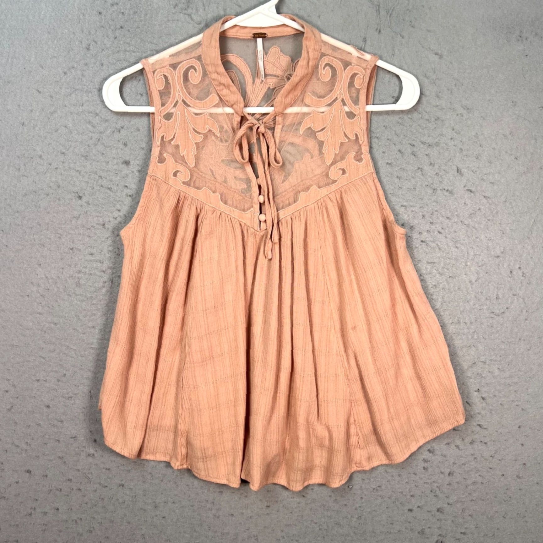 Free People Free People Womens Blouse Shirt XS Sleeveless Peach Sheer Lace-Trimmed Casual 90s? Size XS / US 0-2 / IT 36-38 - 2 Thumbnail