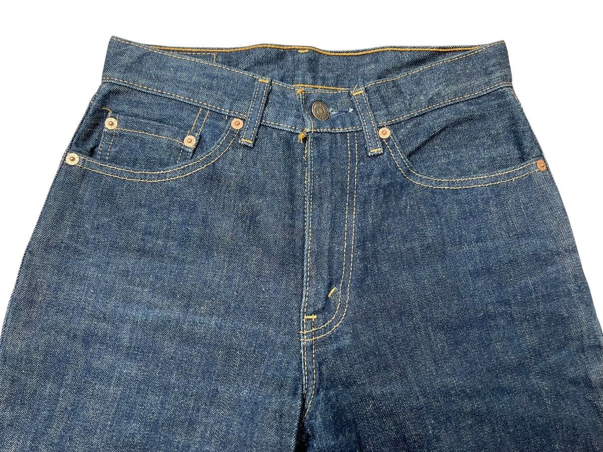 Levi's Vintage Levis 560 Jeans Zipper Straight Cut Size 25" / US 0 / IT 36 - 6 Thumbnail