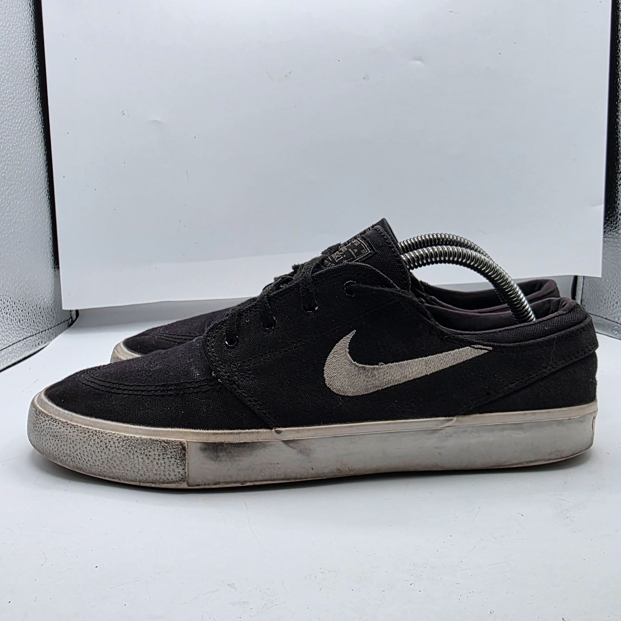 Nike Nike SB Stefan Janoski Mens Size 10 Black Canvas Skateboard Size US 10 / EU 43 - 13 Thumbnail
