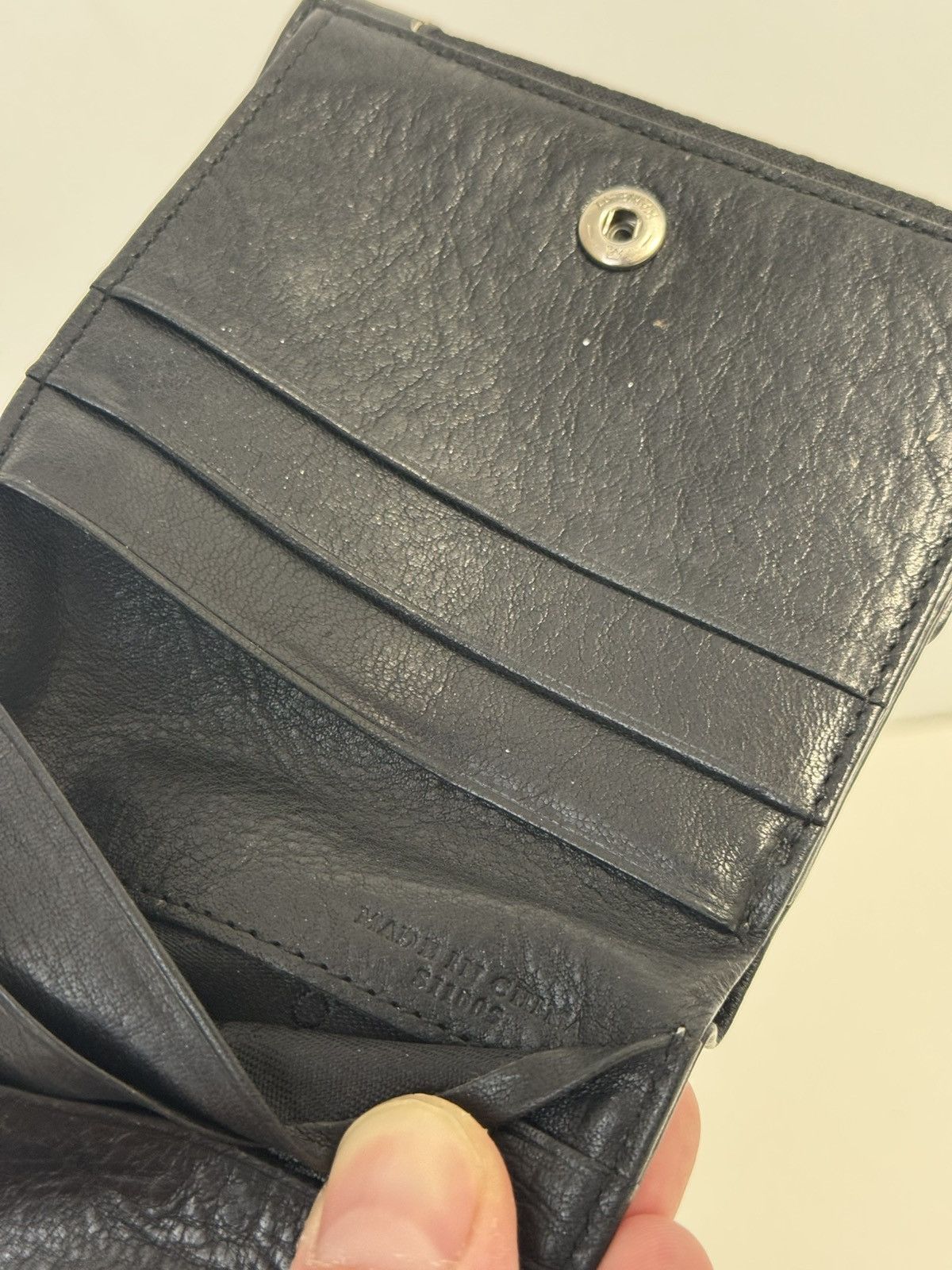 Givenchy Auth Givenchy Vintage Leather Compact Wallet Preowned Black Size ONE SIZE - 15 Thumbnail