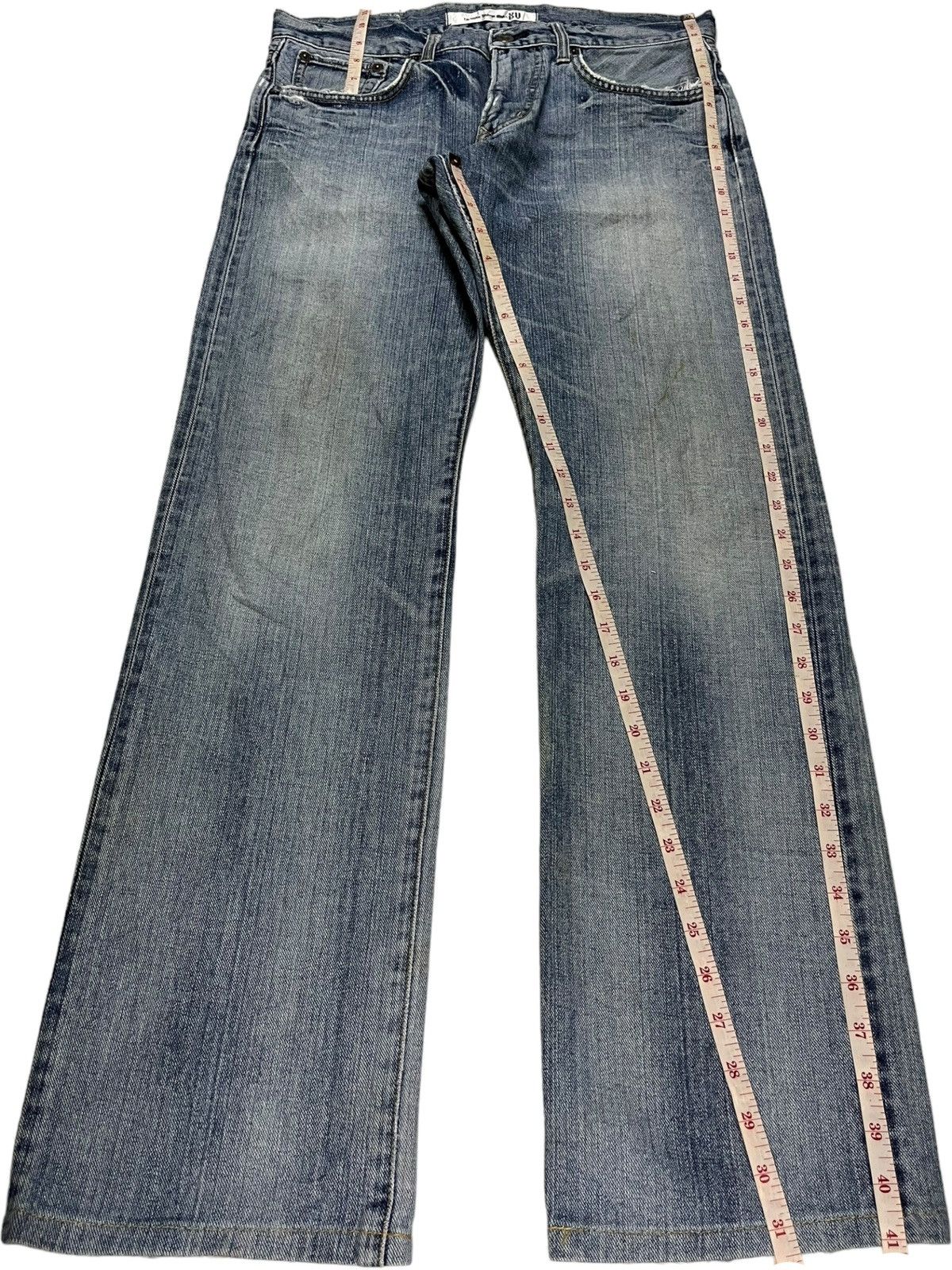 Edwin × Japanese Brand Exclusive Vintage Edwin Light Wash Distressed Loose Jeans Size US 33 - 12 Thumbnail