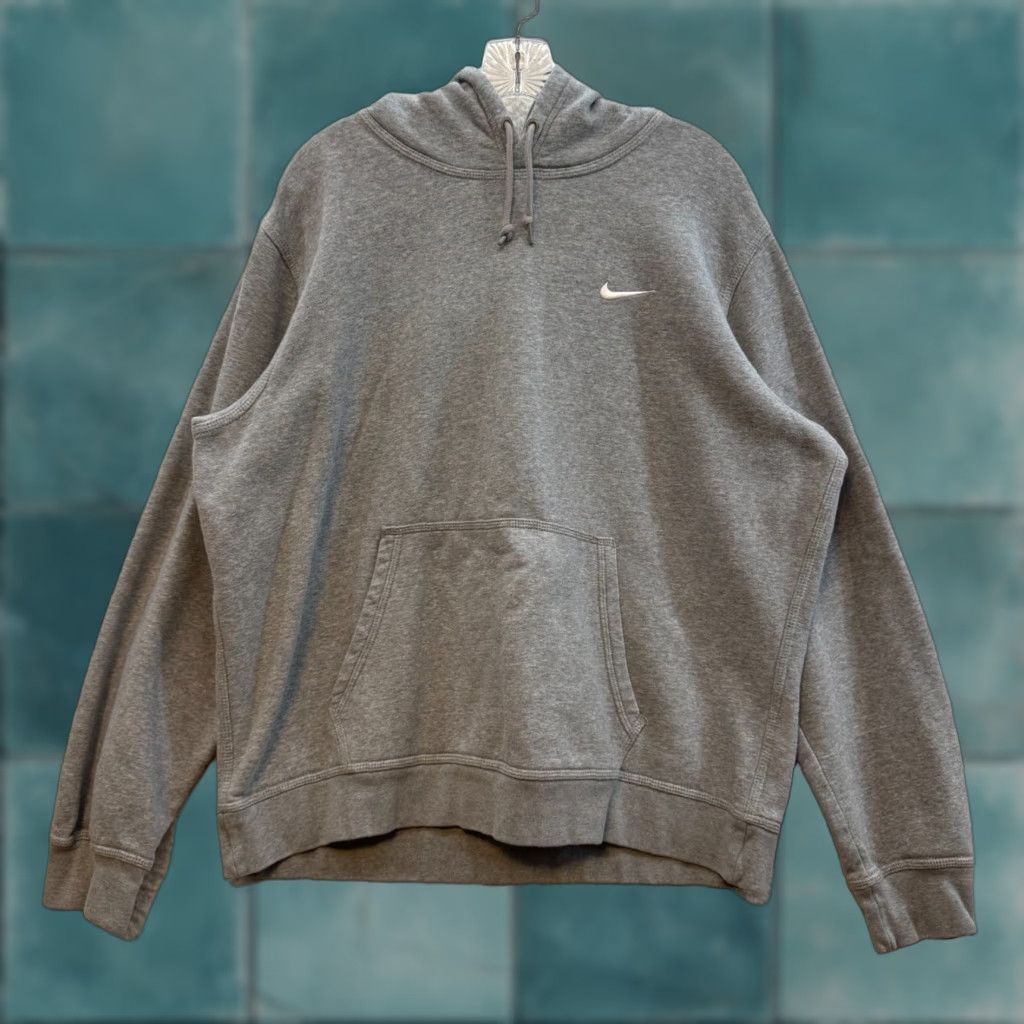 Nike Nike Hoodie Mens XL Heather Grey Logo Embroidered Kangaroo Sweatshirt Sweater Pullover Size US XL / EU 56 / 4 - 1 Thumbnail