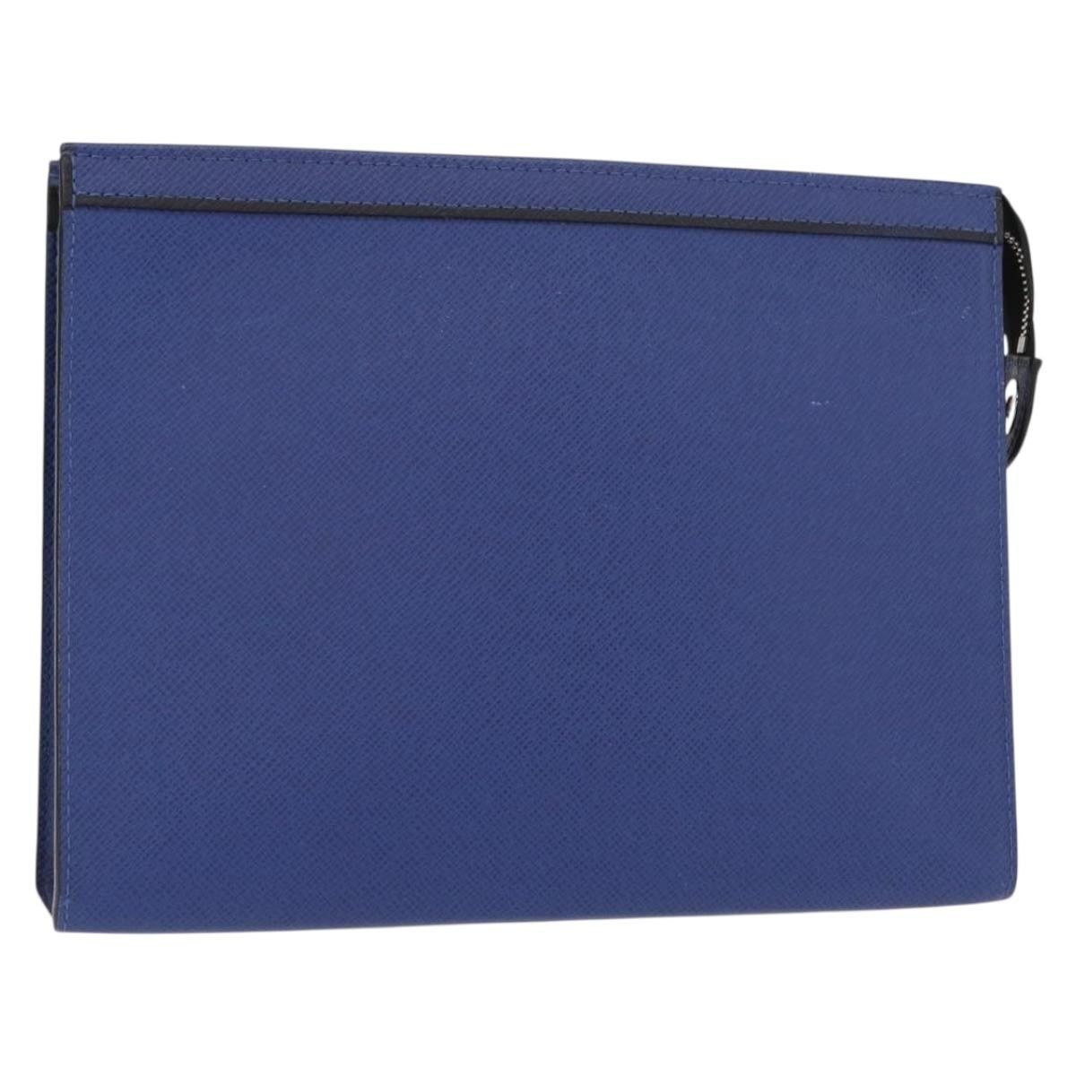 Louis Vuitton Louis Vuitton Pochette Voyage Taiga Leather Size ONE SIZE - 1 Thumbnail