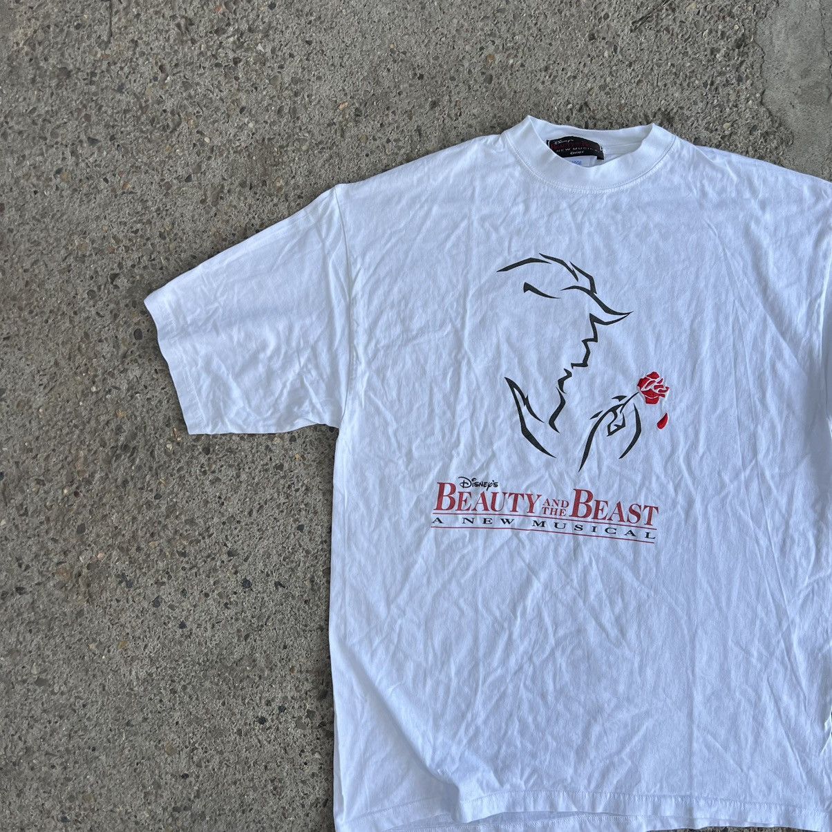 Cartoon Network × Japanese Brand × Vintage Vintage Beauty and The Beast t shirt /Anime Akira Naruto Size US M / EU 48-50 / 2 - 3 Thumbnail