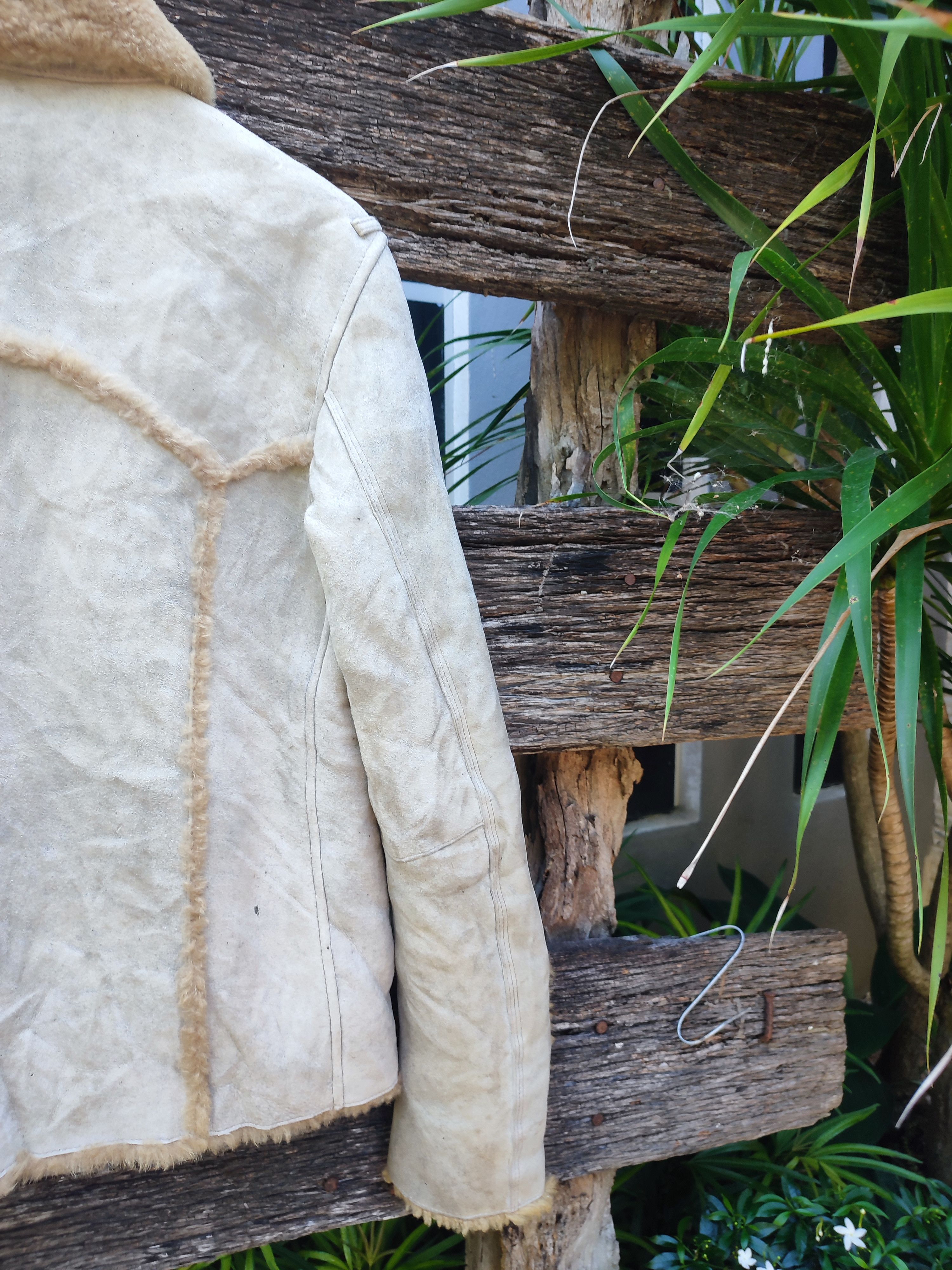 Designer Vintage Shearling Aviator Jacket – Distressed Beige Leather Size US M / EU 48-50 / 2 - 10 Thumbnail