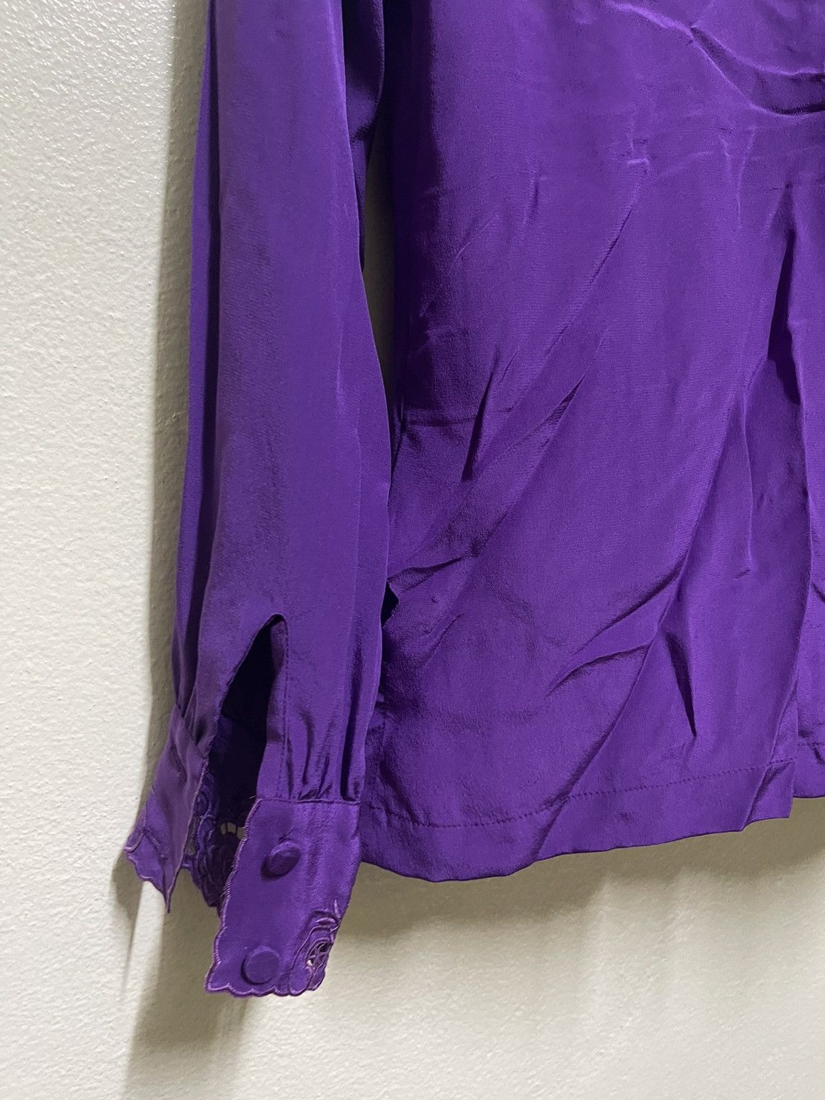 Comme des Garcons Comme des Garcon Hand Embroidered Silk Shirt Size S / US 4 / IT 40 - 12 Thumbnail