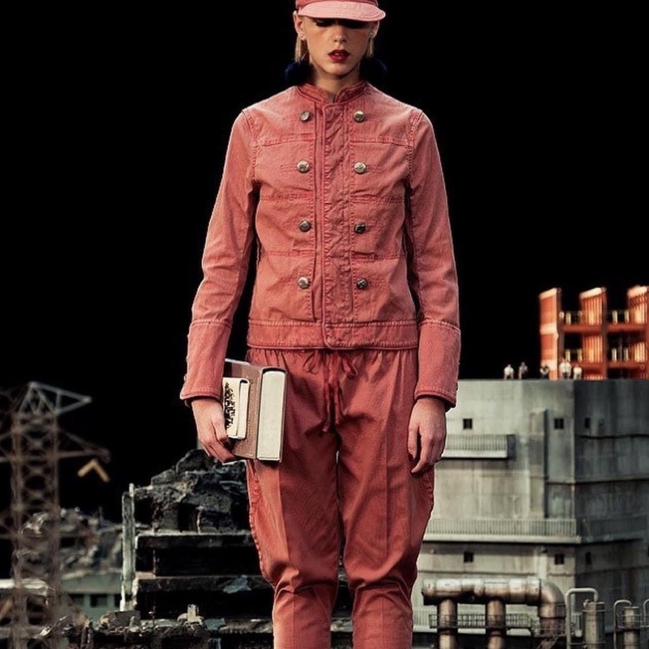 Undercover Undercover runway napoleon jacket pink with sheep buttons Size M / US 6-8 / IT 42-44 - 2 Thumbnail