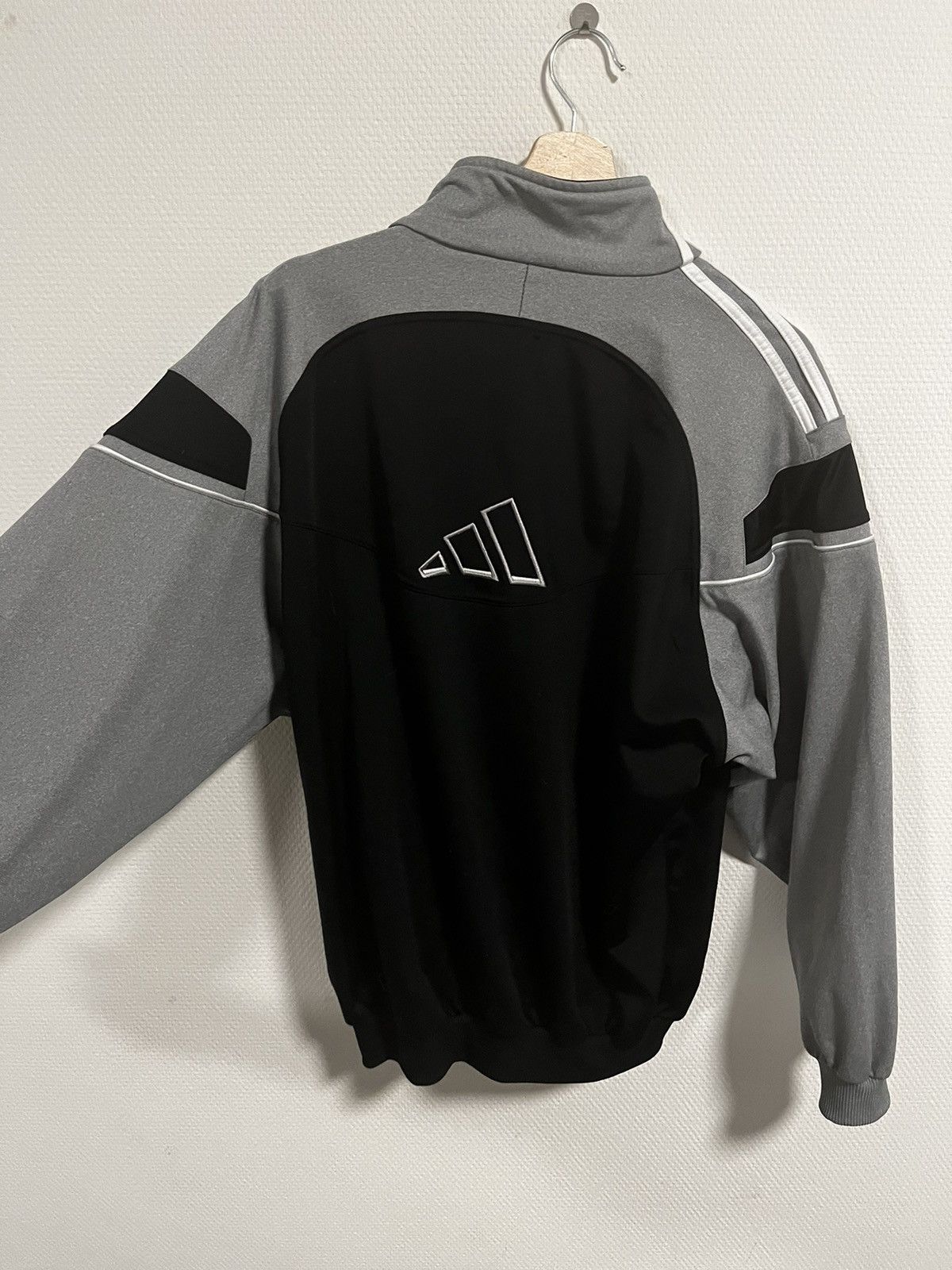 Adidas Adidas light jacket Size US M / EU 48-50 / 2 - 5 Thumbnail