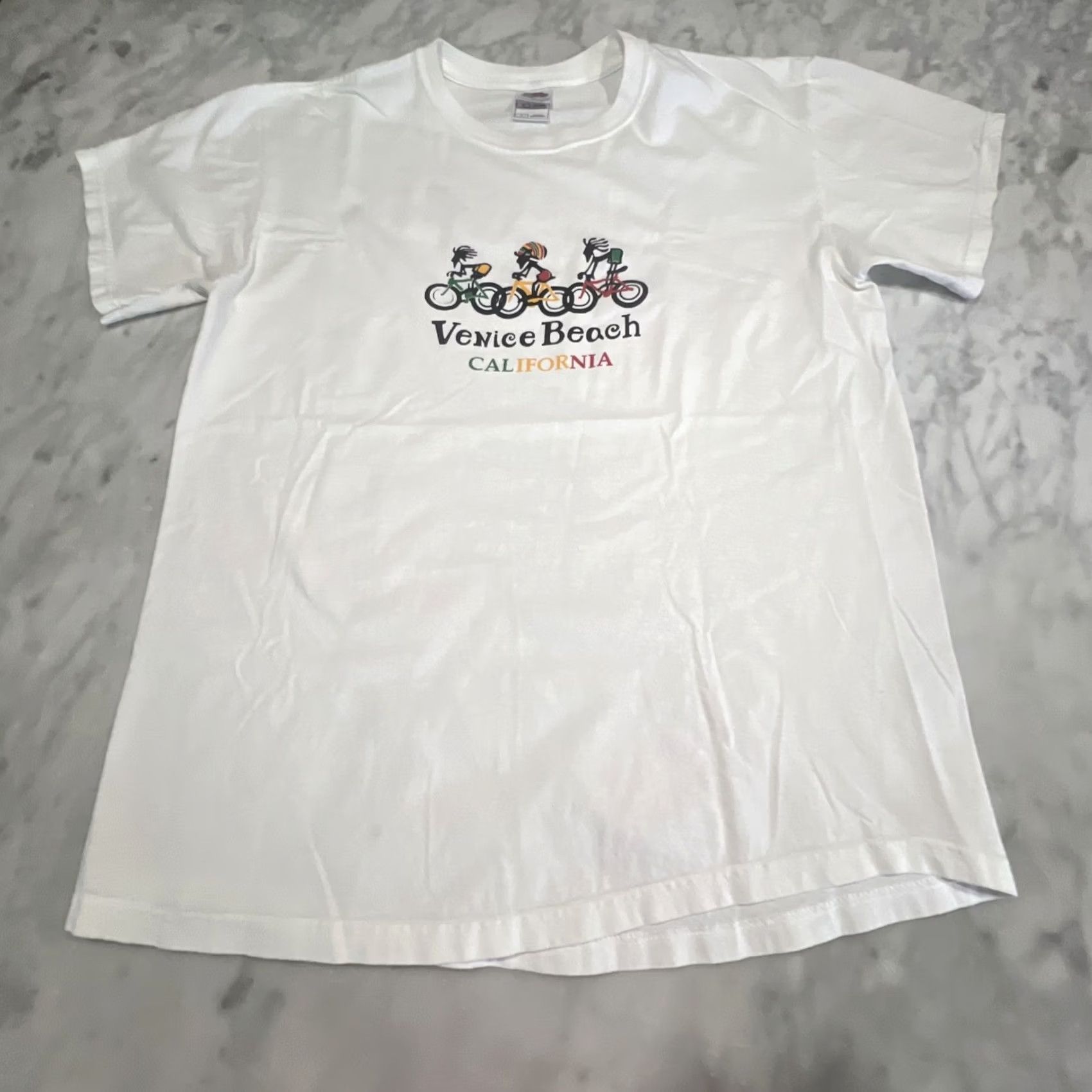 Fruit Of The Loom VINTAGE Venice Beach California T Shirt L White Rastafarian Bicycles Cotton Graphic Tee 1990s Mens Size US L / EU 52-54 / 3 - 3 Thumbnail