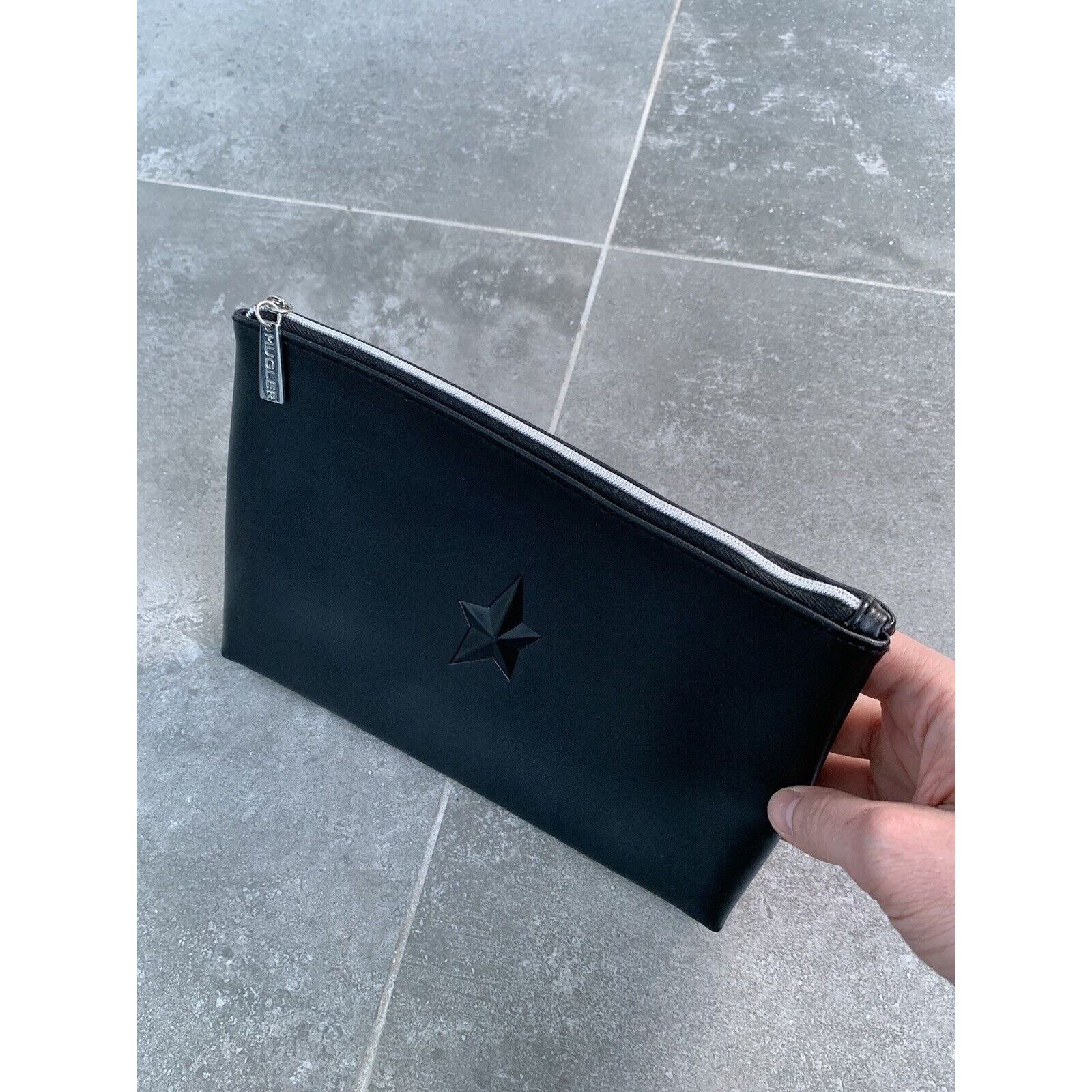 Designer × Thierry Mugler THIERRY MUGLER Pouch Cosmetic Bag Makeup Perfume Handbag Size ONE SIZE - 12 Thumbnail