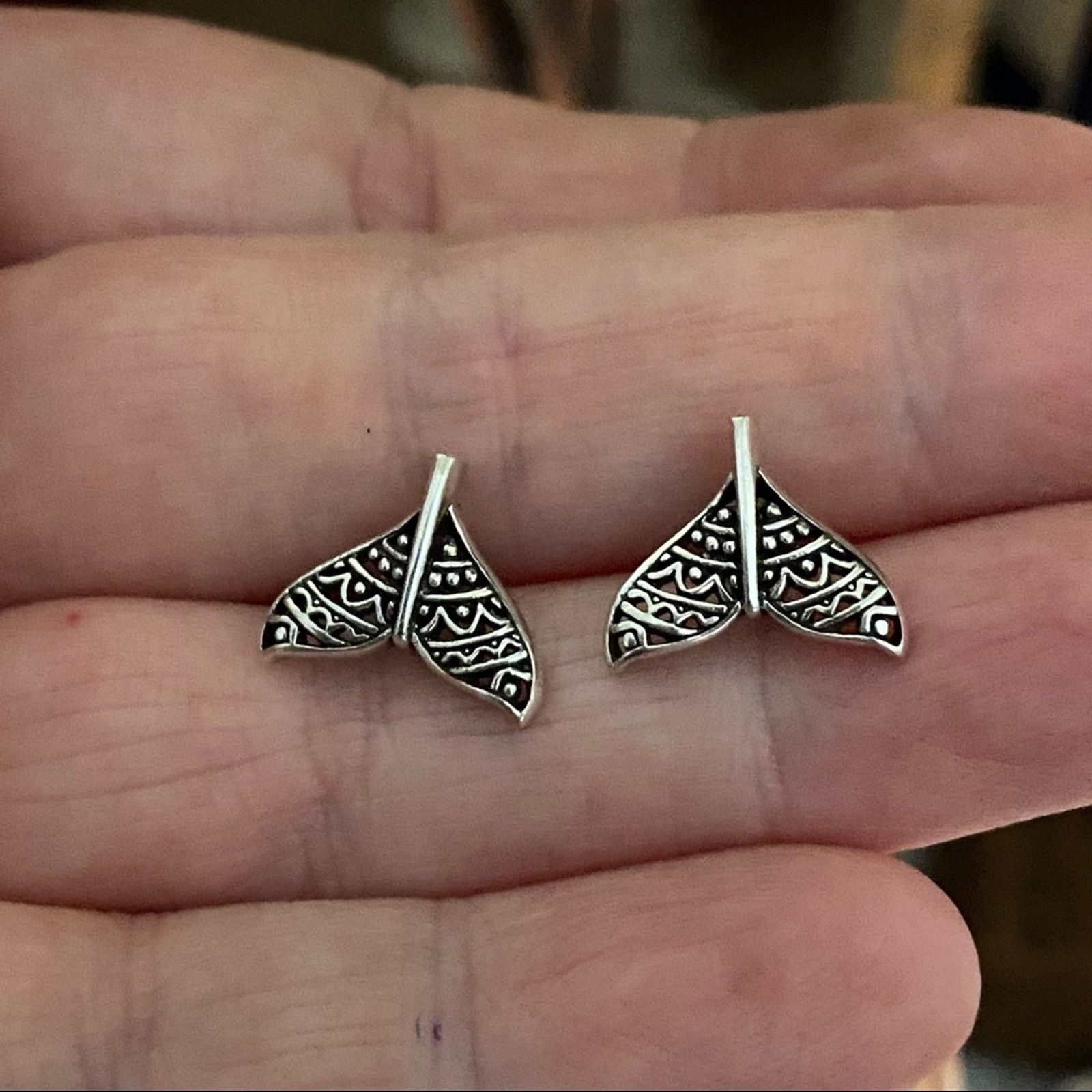 The Unbranded Brand Whale Tail Sterling Silver Earrings Boho Size ONE SIZE - 3 Thumbnail