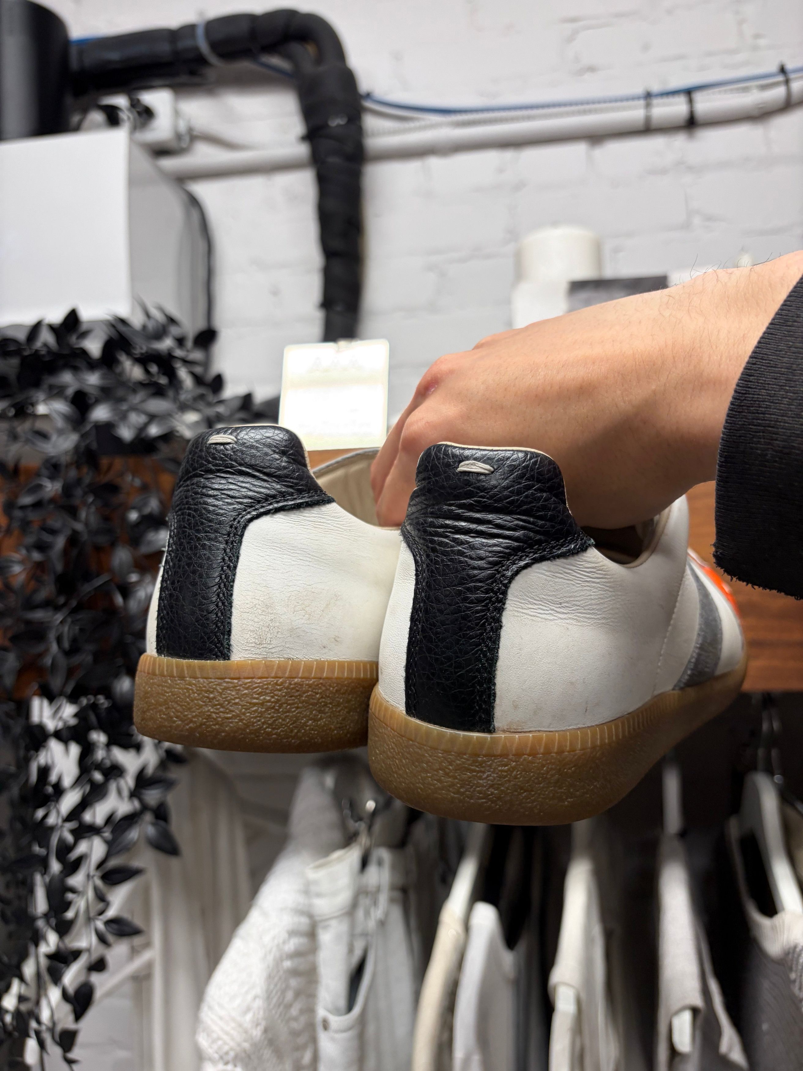 Maison Margiela Maison Margiela ‘G.A.T.’ Patent Leather Toebox Low Top Sneakers Size US 8 / EU 41 - 4 Thumbnail