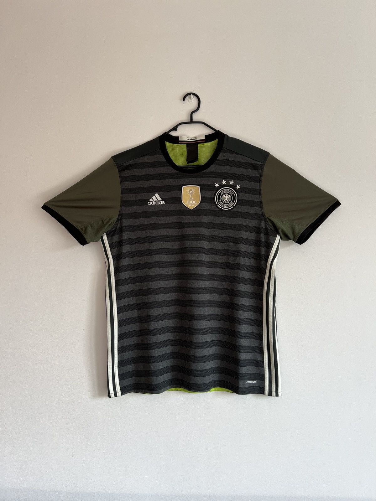 Adidas Adidas Germany 2016 reversible jersey Size US XL / EU 56 / 4 - 1 Thumbnail