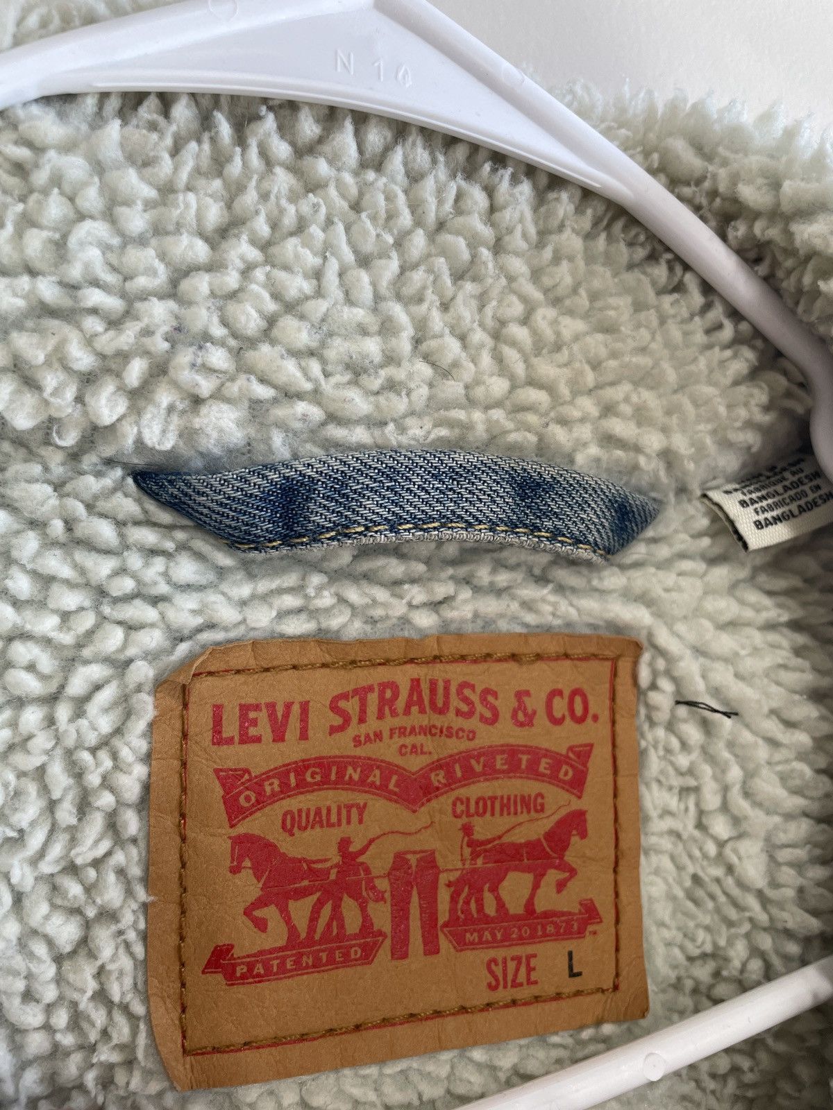 Levi's Levi’s Sherpa Lined Jean Jacket Size US L / EU 52-54 / 3 - 6 Thumbnail
