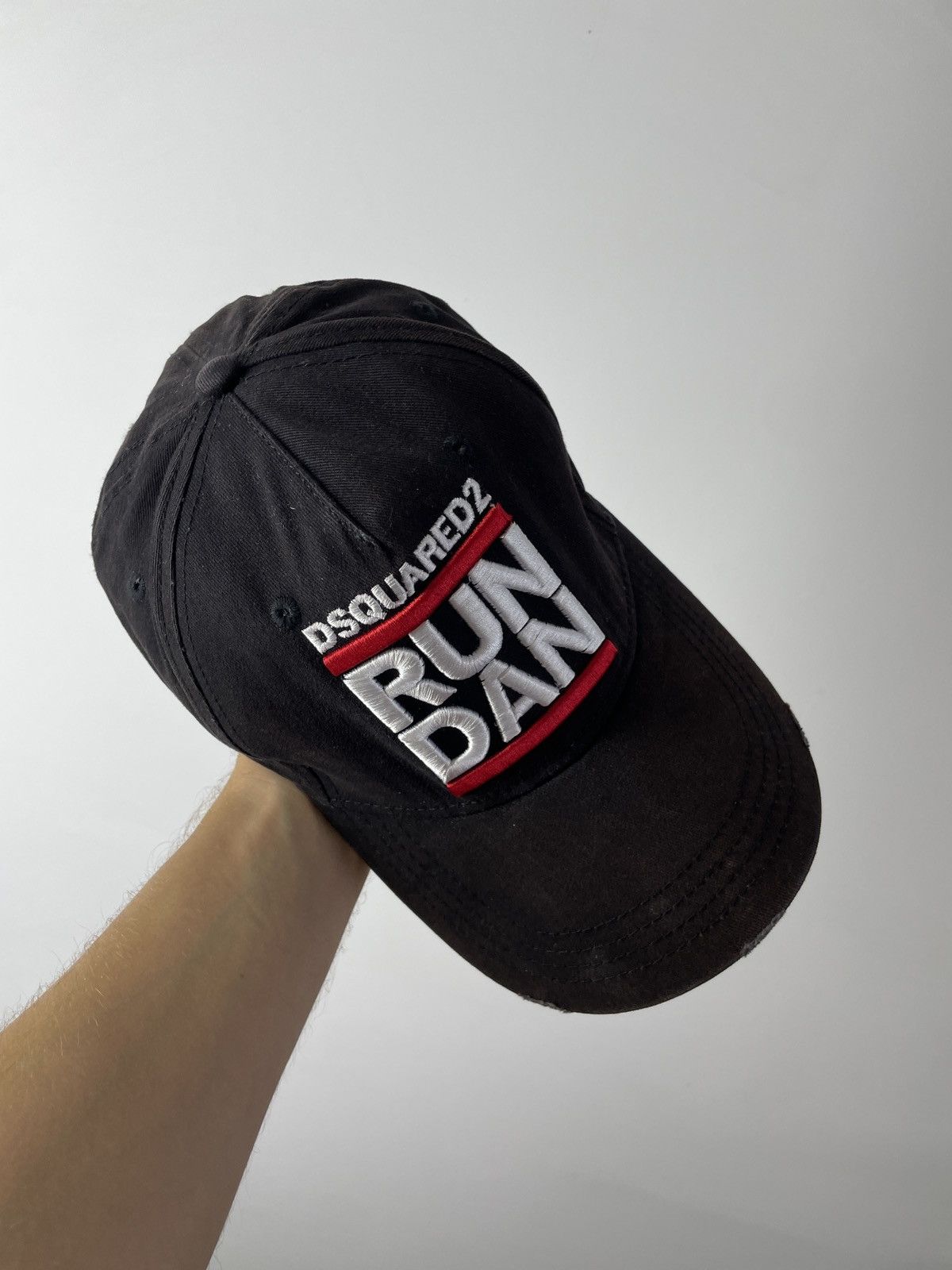 Dsquared2 Vintage Sun Faded Dsquared Run Dan cap Size ONE SIZE - 5 Thumbnail