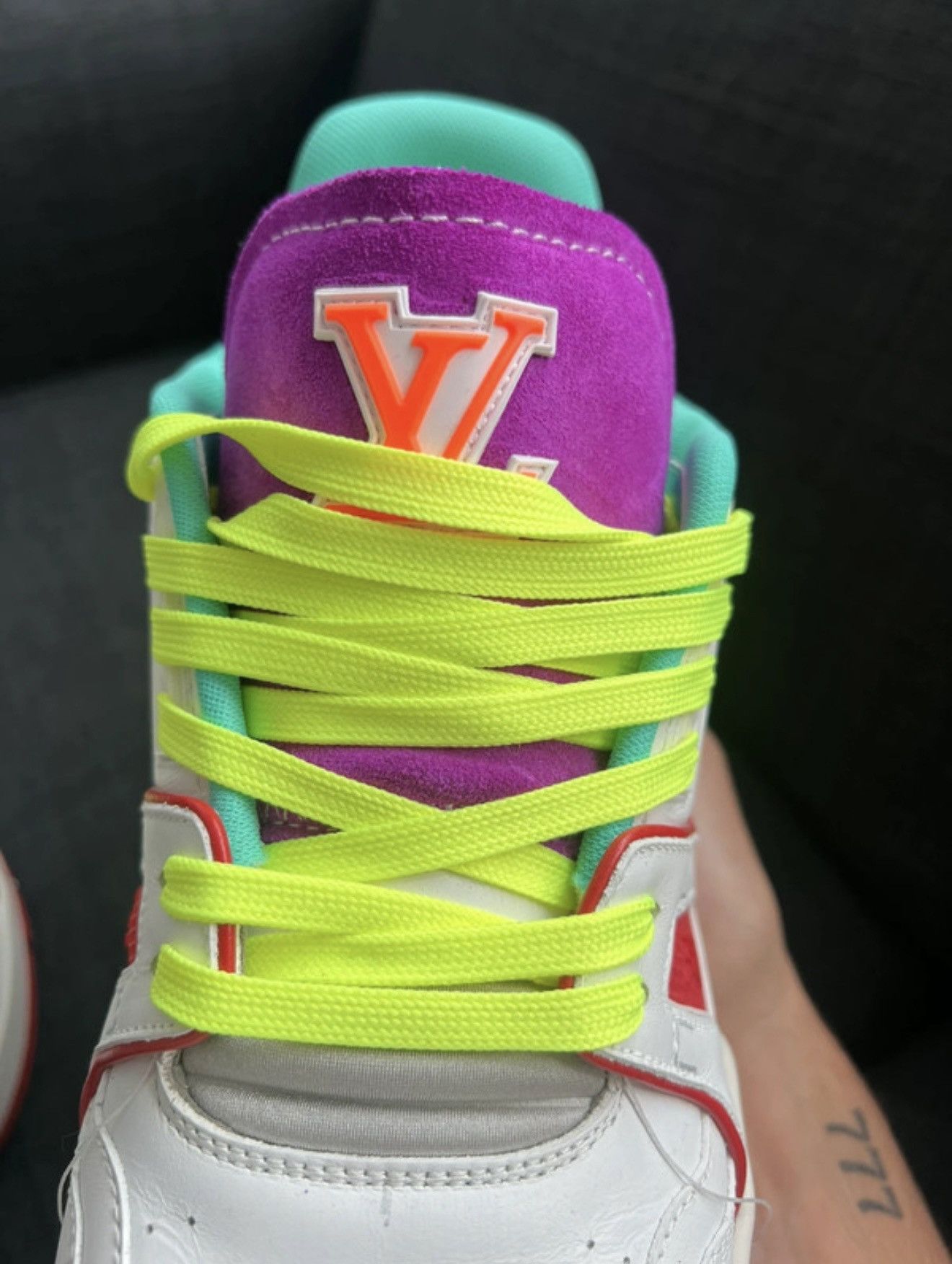 Louis Vuitton Louis Vuitton Trainer Upcycling edition 2023 - 155 copies Size US 9 / EU 42 - 5 Thumbnail