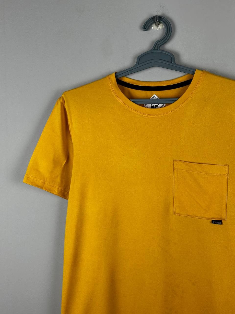 Rei REI x Outdoor Afro Trail Yellow T Shirt Size US M / EU 48-50 / 2 - 3 Thumbnail