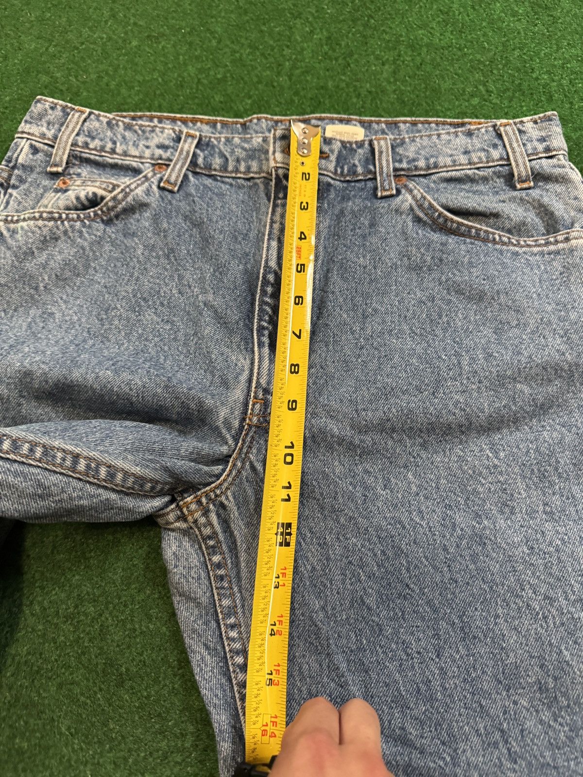 Levi's Vintage Clothing Vintage 90s Levi’s 505 Orange Tab Grunge Light Wash Jeans Size US 36 / EU 52 - 11 Thumbnail