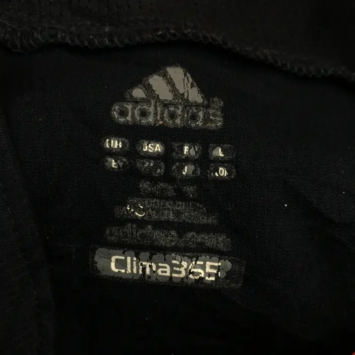 Adidas Vtg ADIDAS Sportswear Jersey Minimalist Logo Shirt Sweater Size US M / EU 48-50 / 2 - 9 Thumbnail