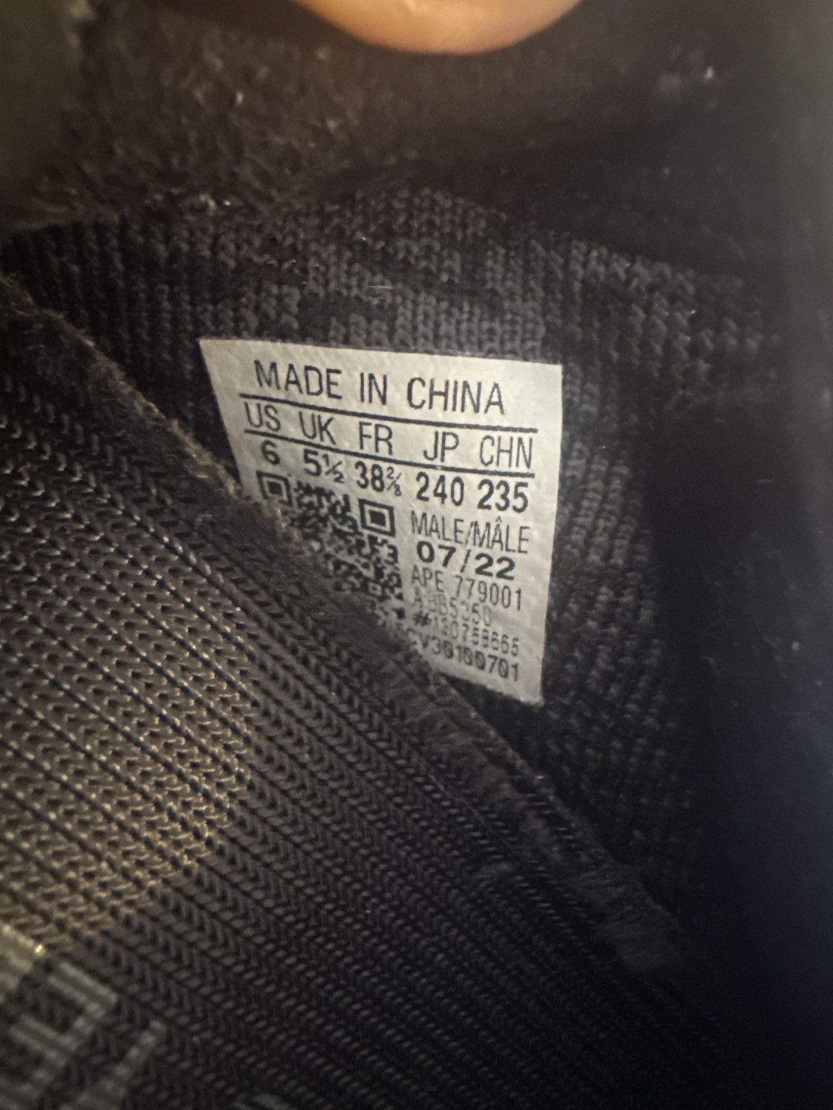 Adidas × Yeezy Yeezy boost 350 pirate black 2023 Size US 6 / EU 39 - 6 Thumbnail