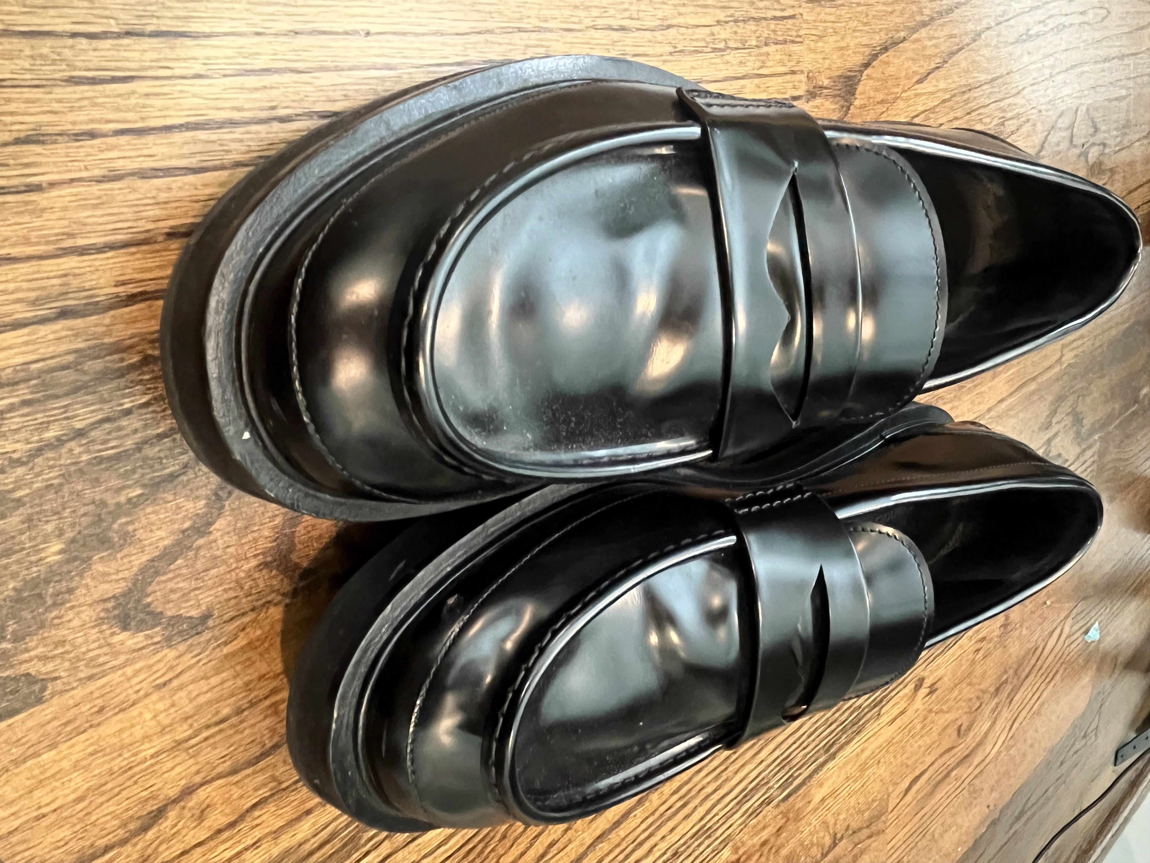 Alexander McQueen Alexander McQueen Slip-On Tread Loafers Size US 11.5 / EU 44-45 - 2 Thumbnail