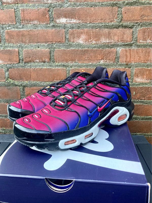 Nike × Patta FCB Barcelona TN 43 air max 9.5 plus new ds Size US 9.5 / EU 42-43 - 1 Thumbnail