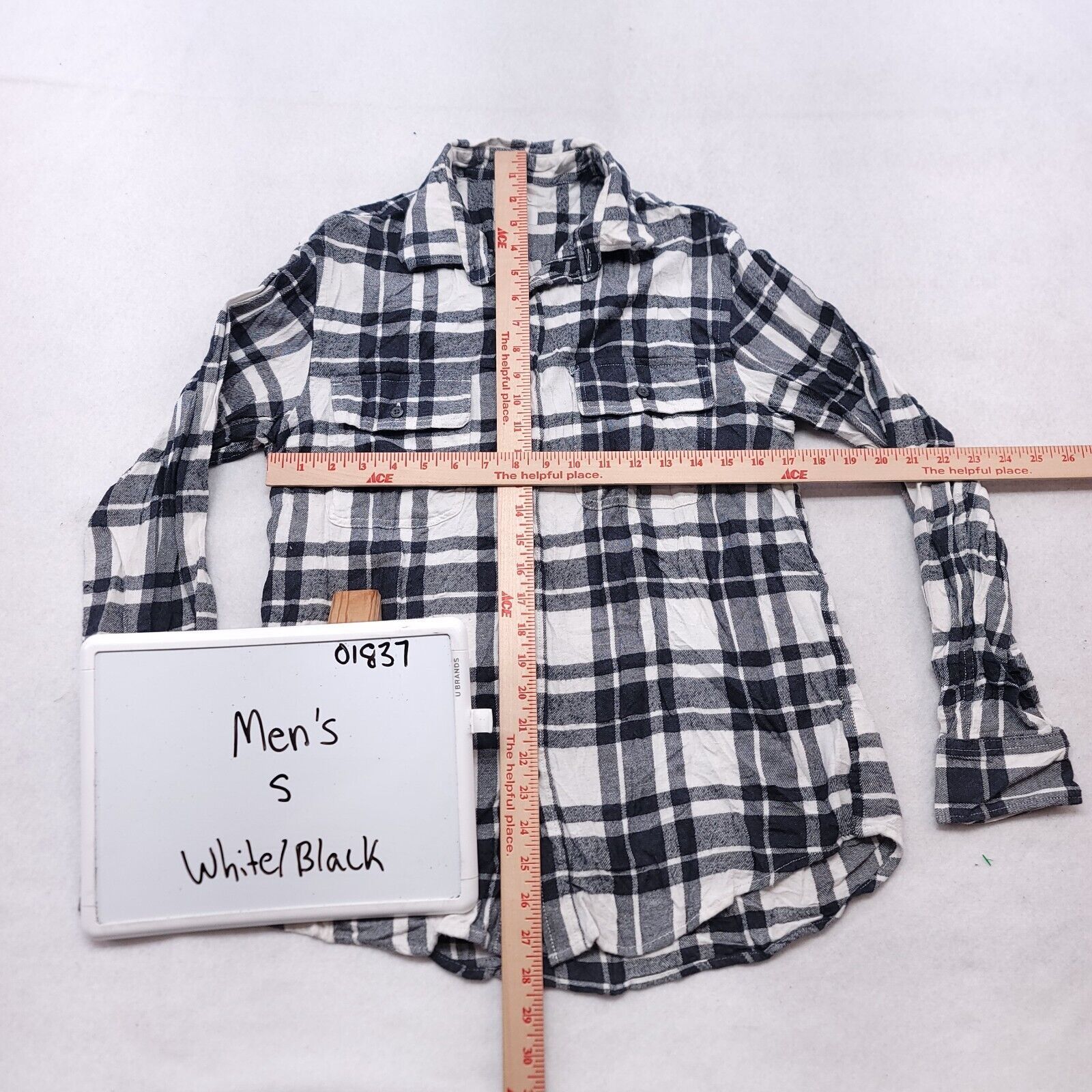 Old Navy Old Navy Tartan Flannel Button Up Shirt Mens Size S White Size US S / EU 44-46 / 1 - 6 Thumbnail