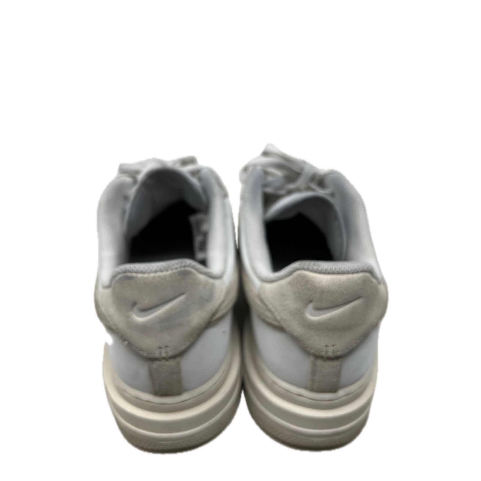Nike Nike Air Force 1 Luxe Triple White Mens 12 Size US 12 / EU 45 - 5 Thumbnail