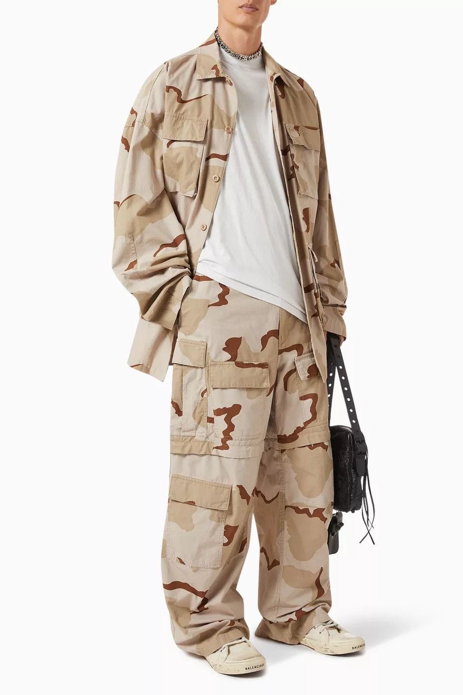 Balenciaga Balenciaga Large Camo Cargo Pants Size US 34 / EU 50 - 5 Thumbnail