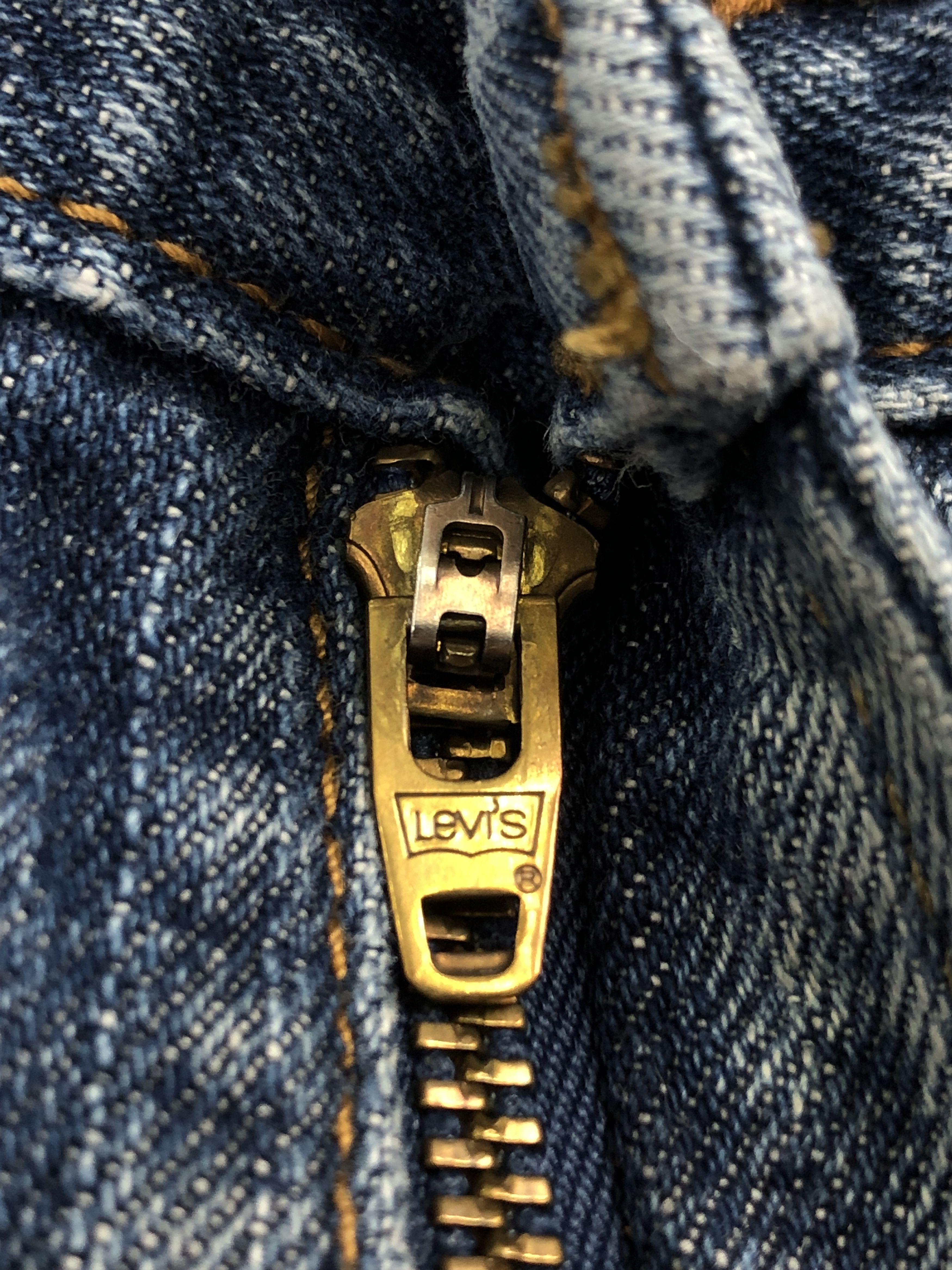 Levi's Vintage Distressed Levis 505 Blue Denim Jeans DP2529 Size US 32 / EU 48 - 12 Thumbnail