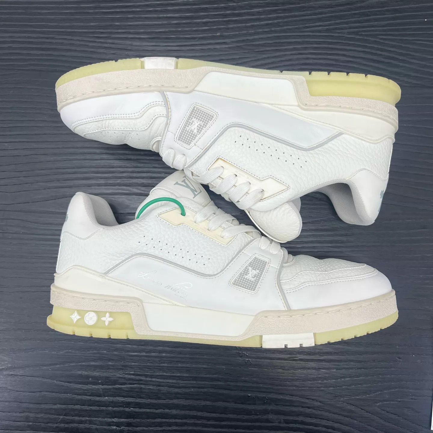 Louis Vuitton LV Trainer White Cement 8.5 US Orig Box Like New Size US 8.5 / EU 41-42 - 5 Thumbnail